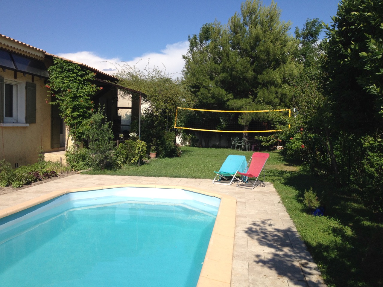 Solar house in Provence