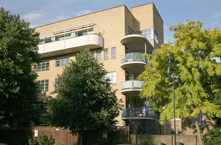 Bauhaus Apartment Dalston in Hackney, London