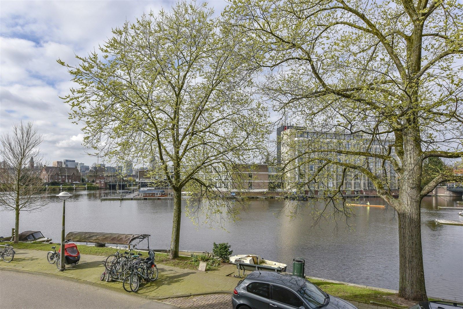 Apartment with canal view — Amsterdam stay