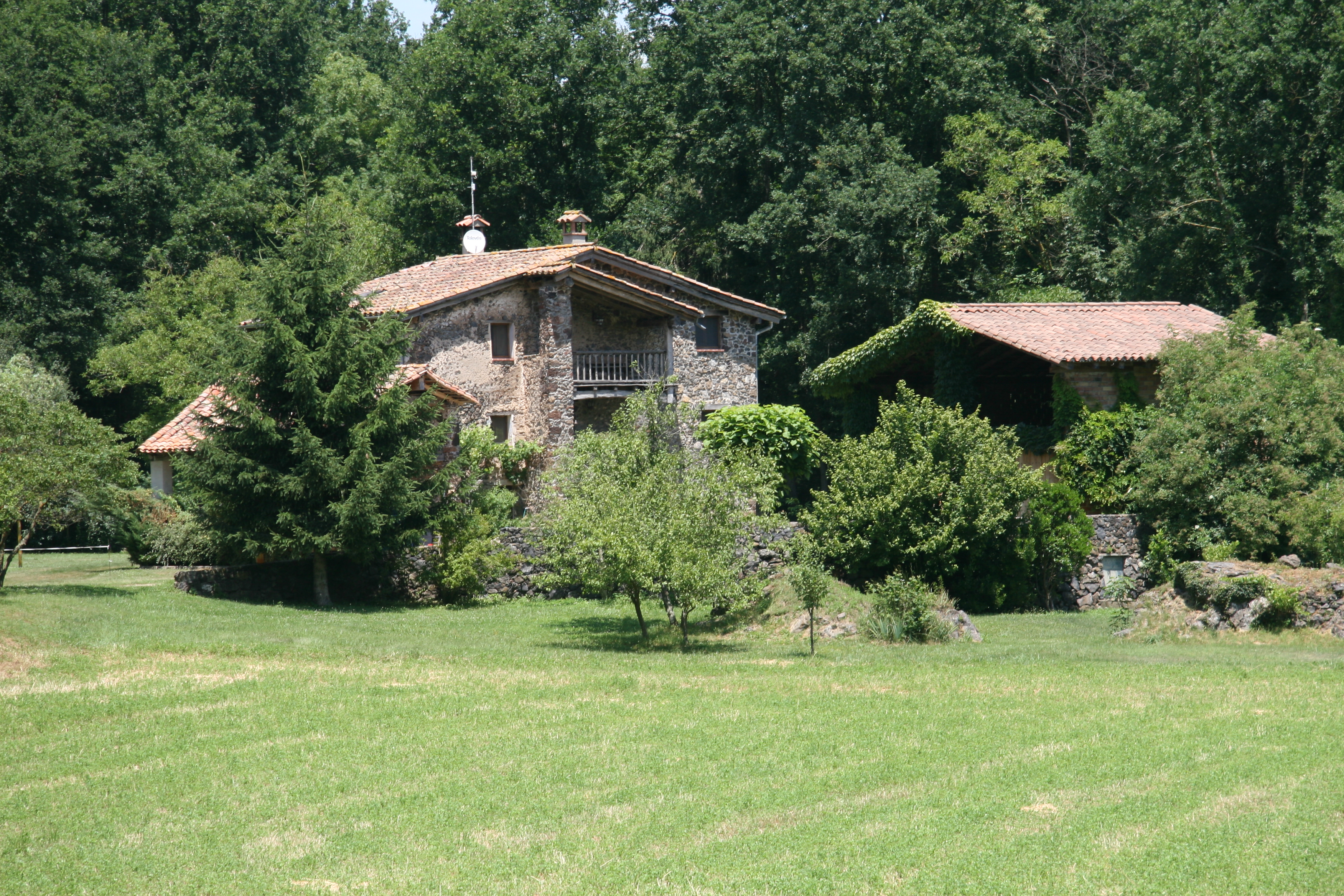 Can Roure, la Fageda d'en Jordà in Santa Pau, Girona