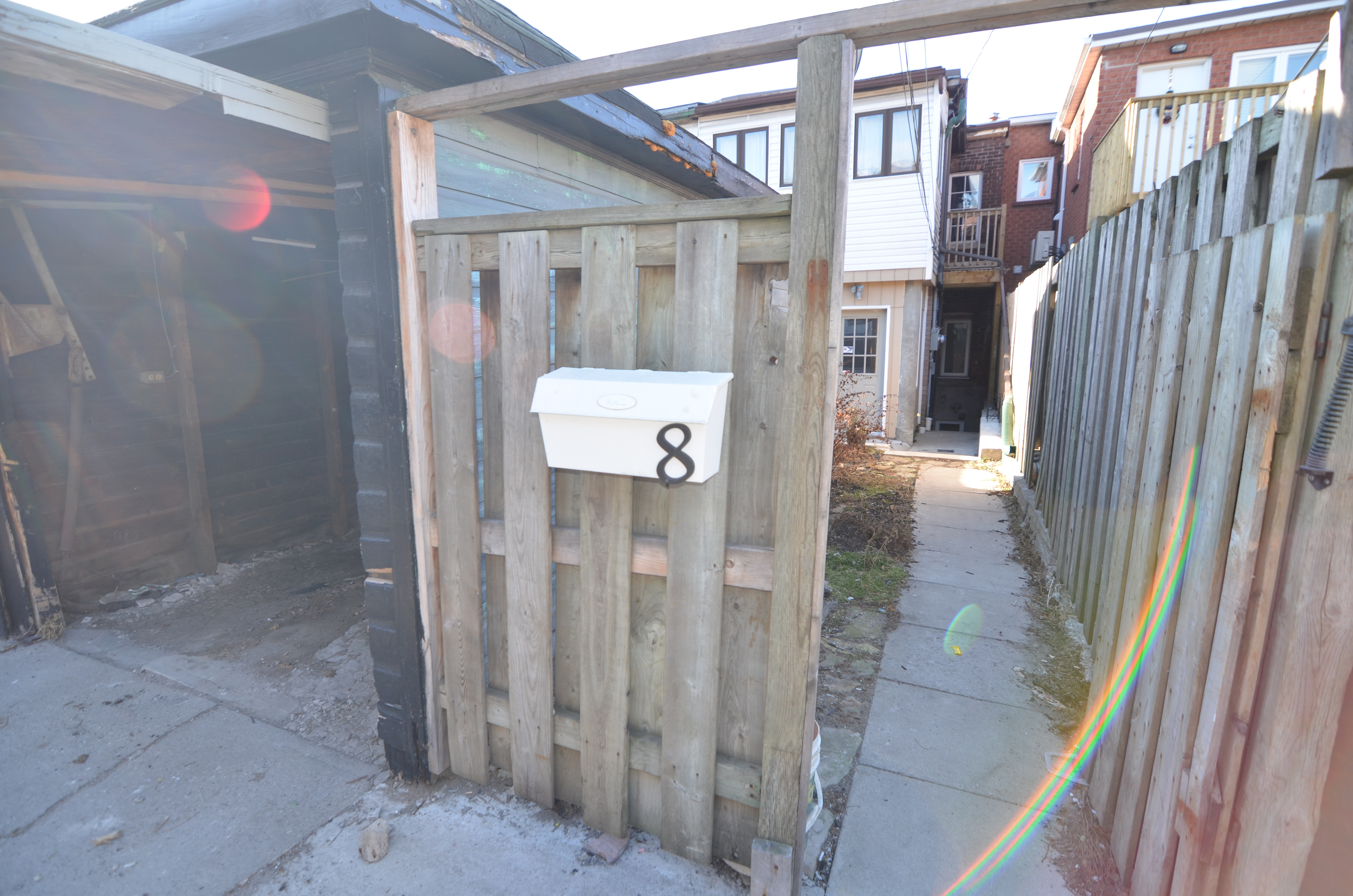 Basement Studio Apt in Trendy area! in Little Portugal, Toronto