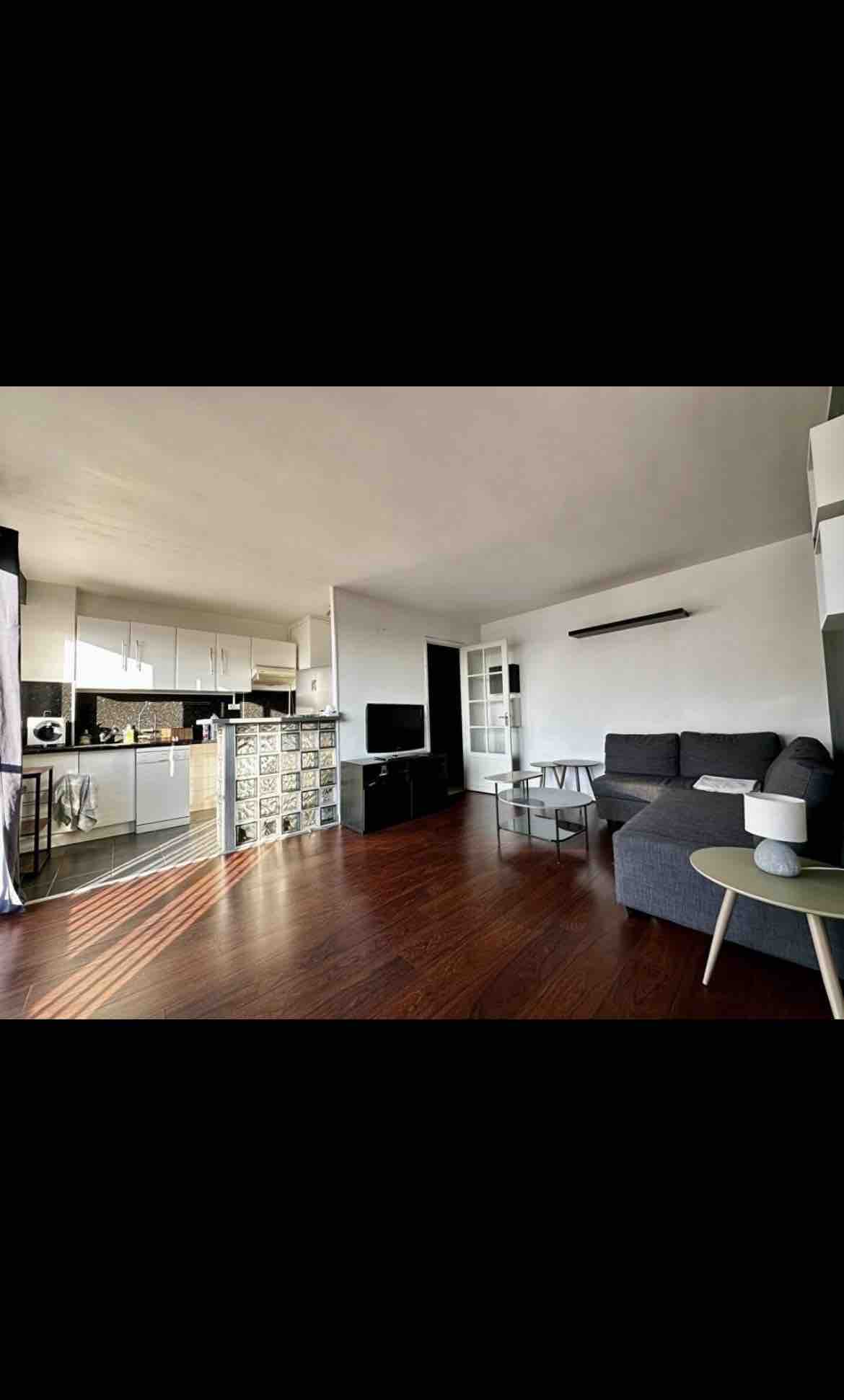 Montrouge apartment near Paris and shops