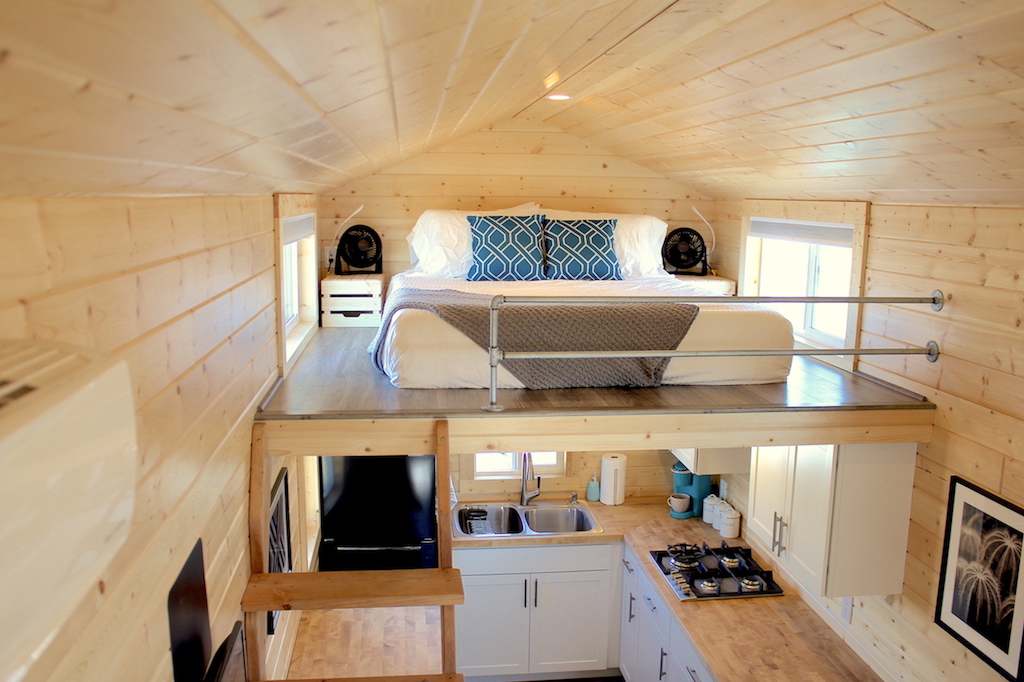 Family sized Tiny Home in Northern AZ wilderness Tiny houses for Rent