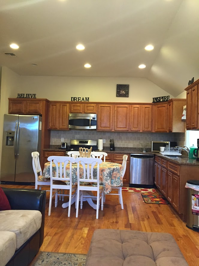 3 BR , close to NYC. Washer & Dryer. Free Parking Apartments for Rent