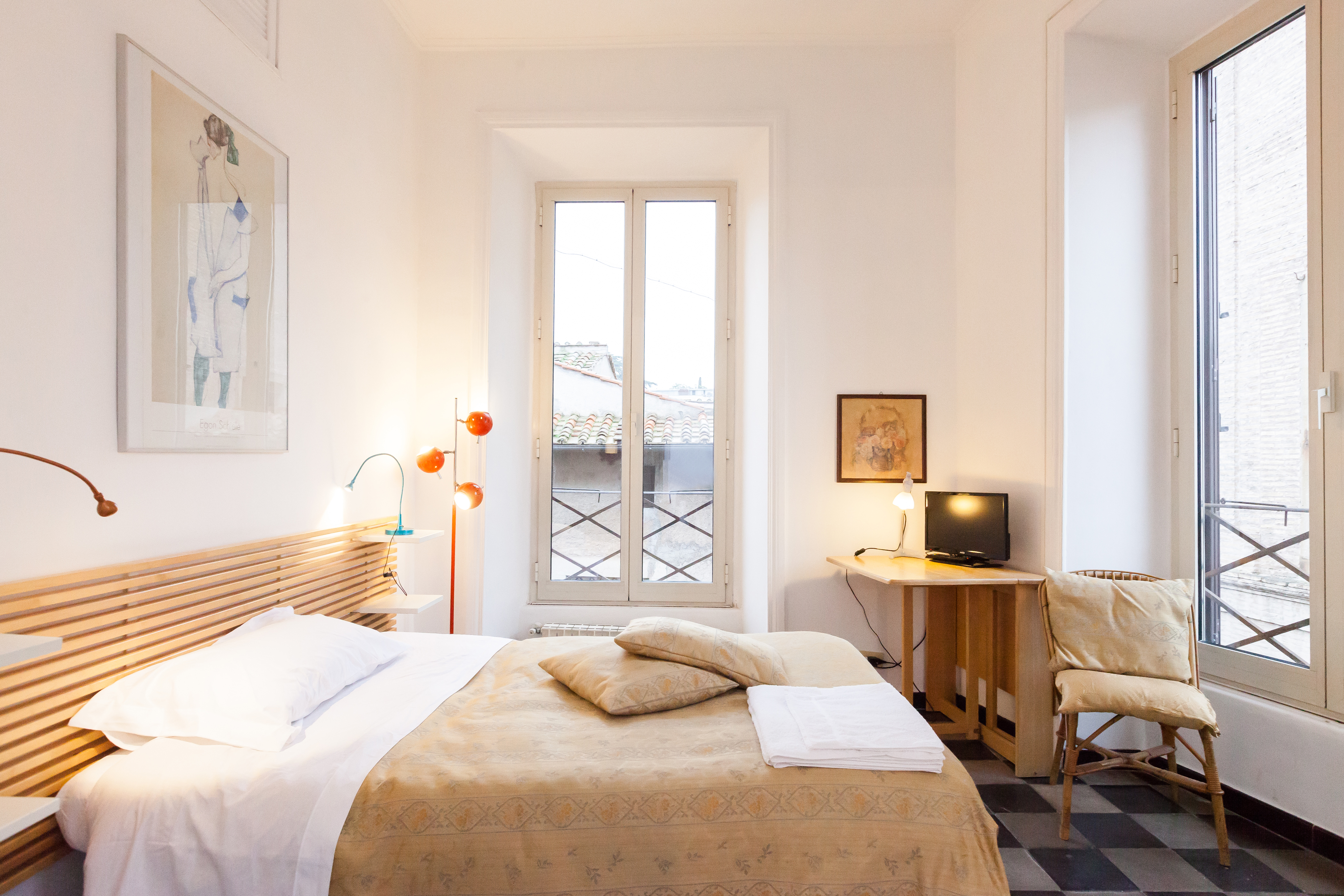 Single room in the center of Rome