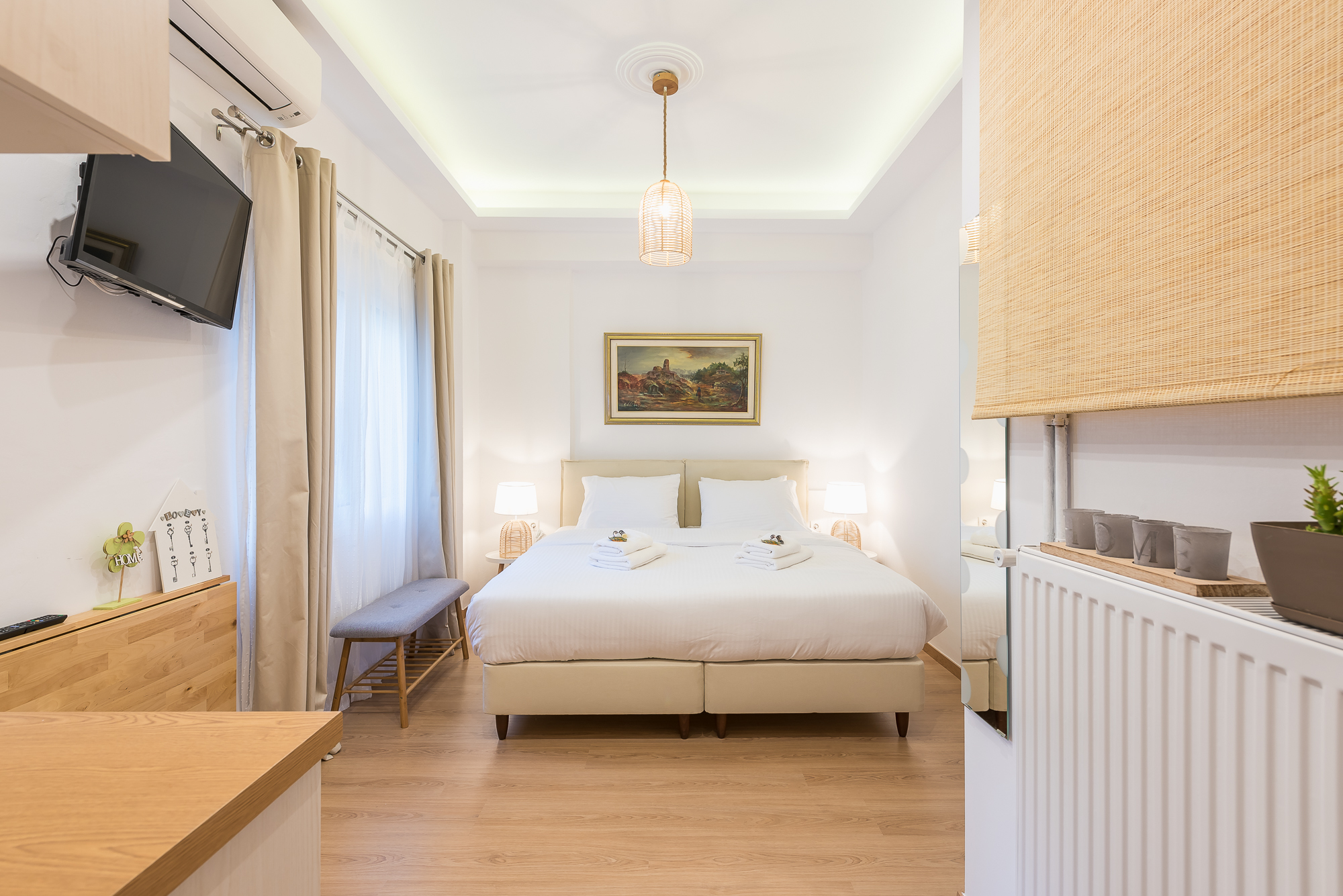 Ble Elia Acropolis Suite