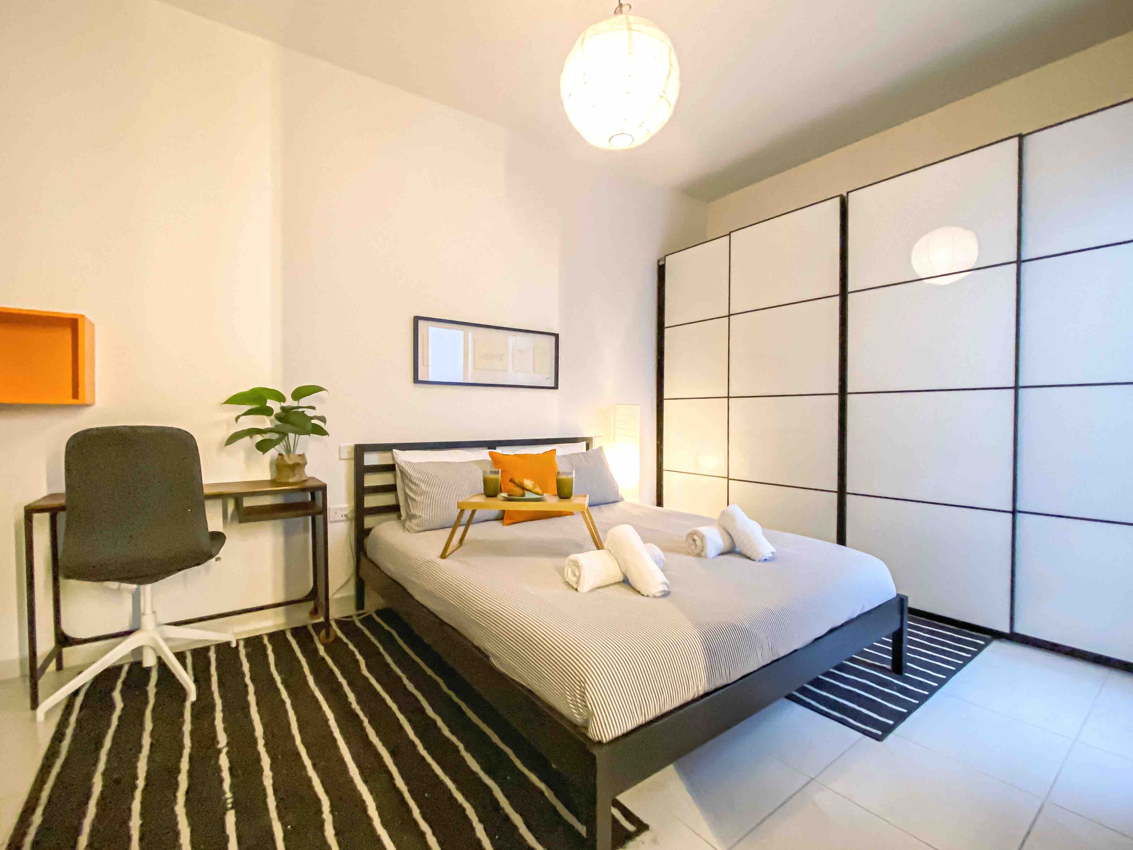 Modern & Spacious 3 double bedrooms apartment