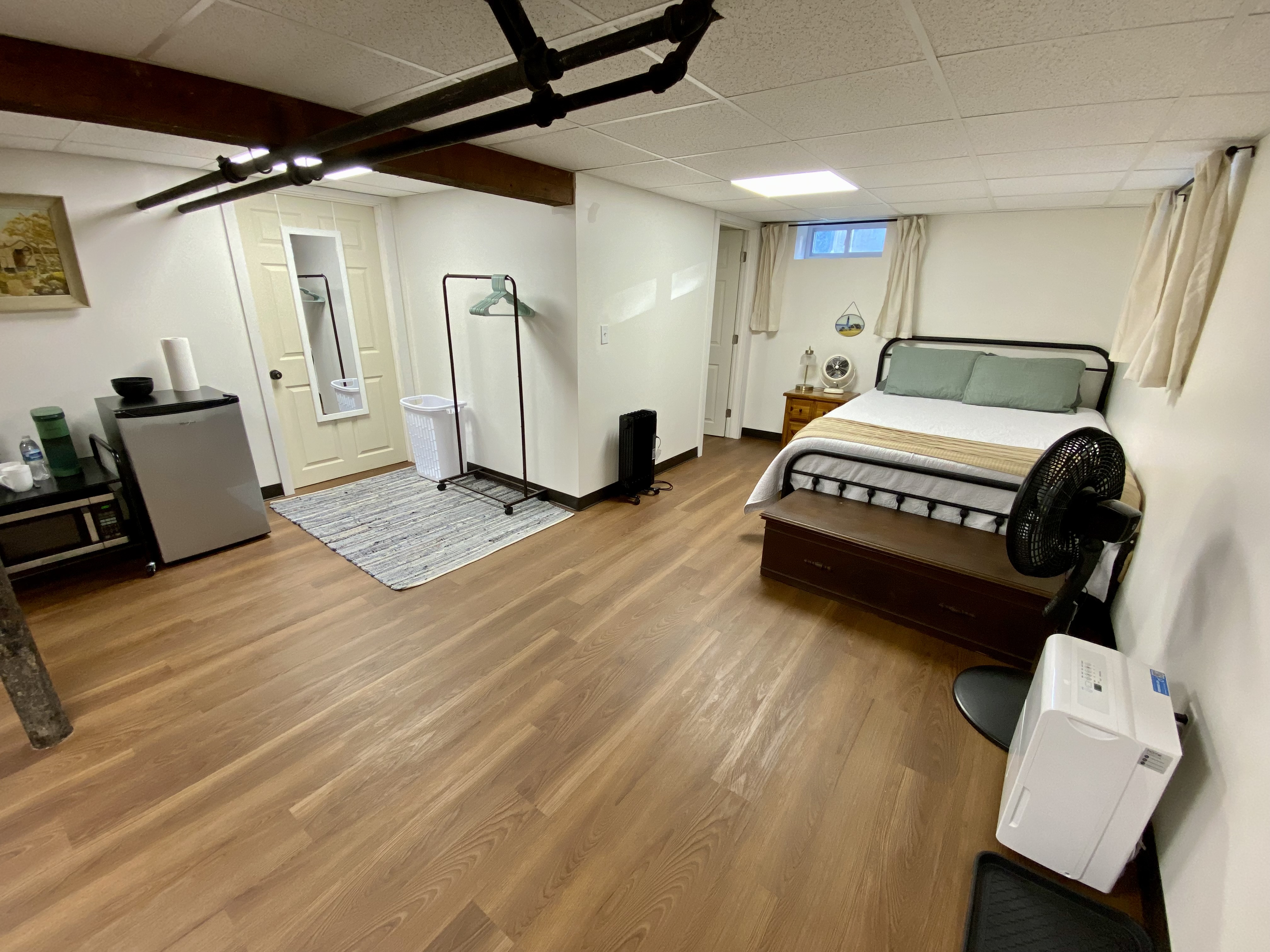 Spacious basement suite with private entrance