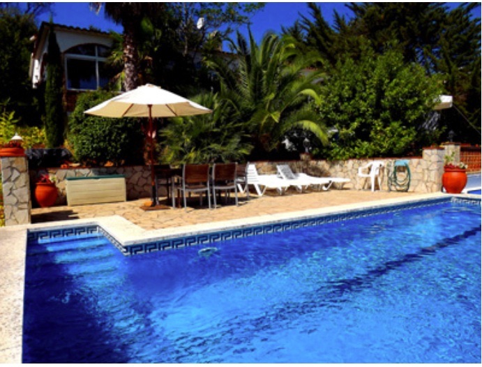 Casa en Pals con piscina privada. in Pals, Girona