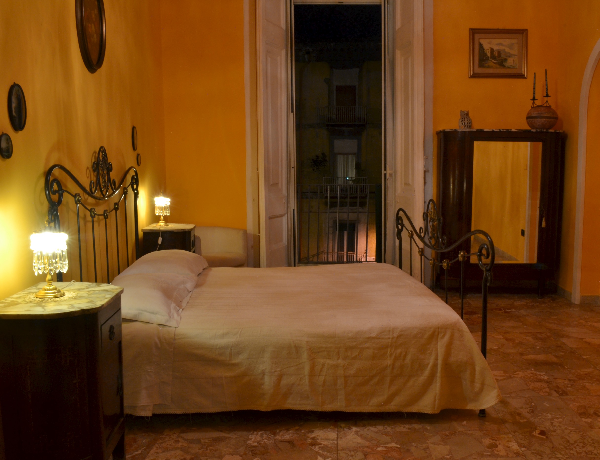 A Casa di Mamma B&B in Avvocata, Naples