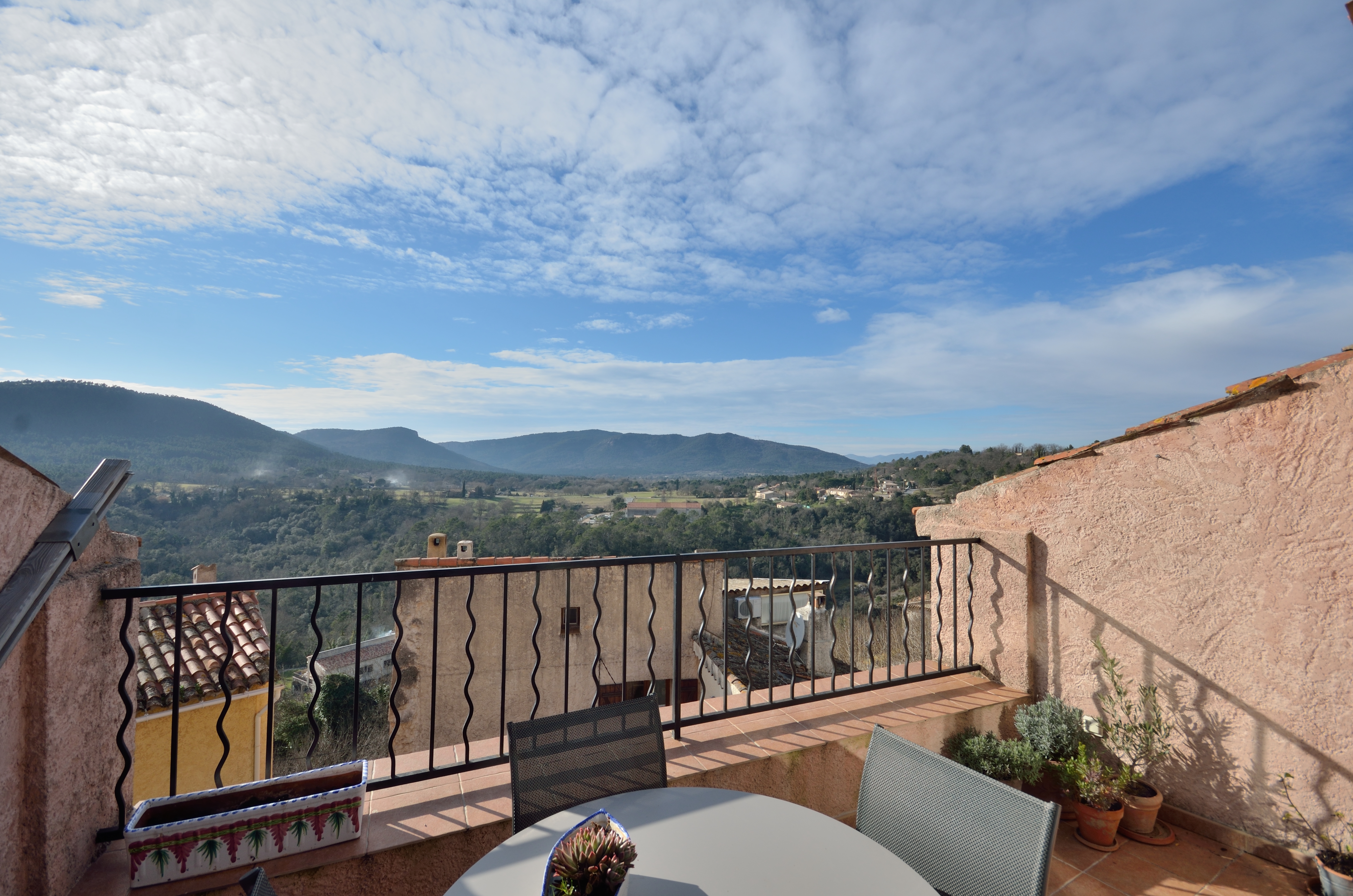4 story house with panoramic view