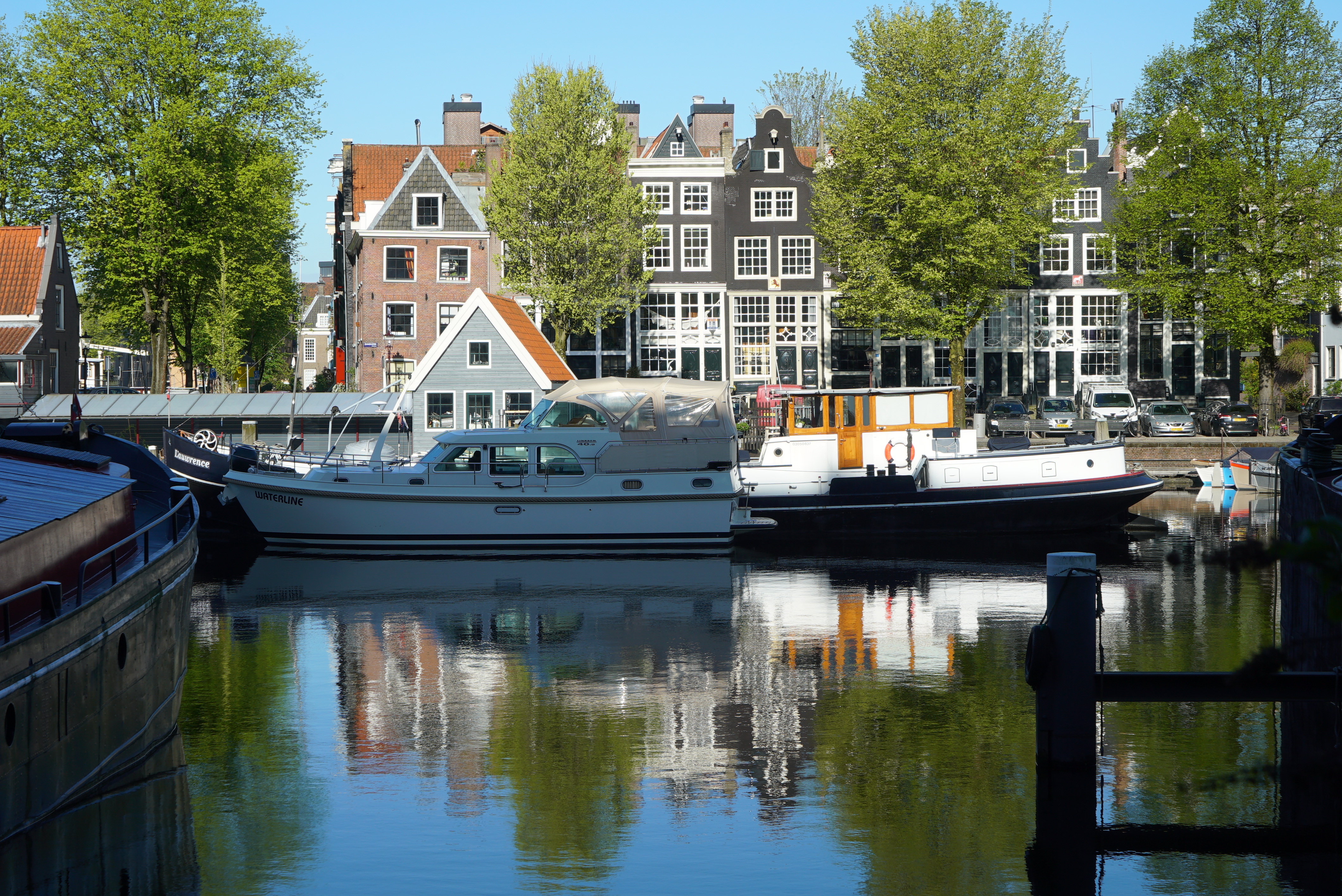 Private cosy place with 24/7 access. And 4 bikes โ Amsterdam stay