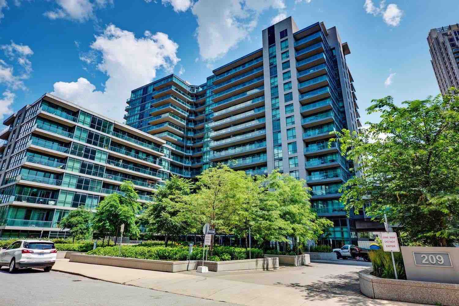 Lakeside Condo Studio In Downtown Toronto