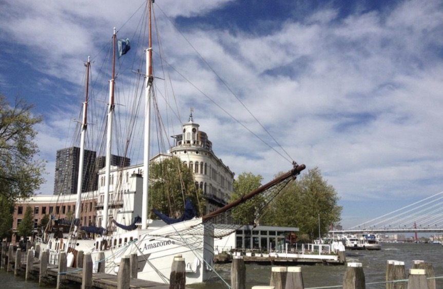 Volledig Schip te huur Historische Veerhaven — Rotterdam stay