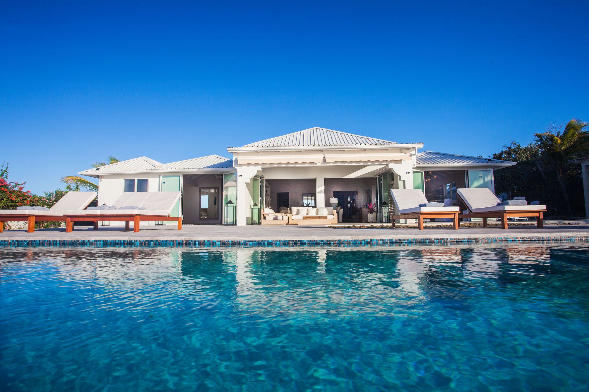 Stunning sea view villa!!