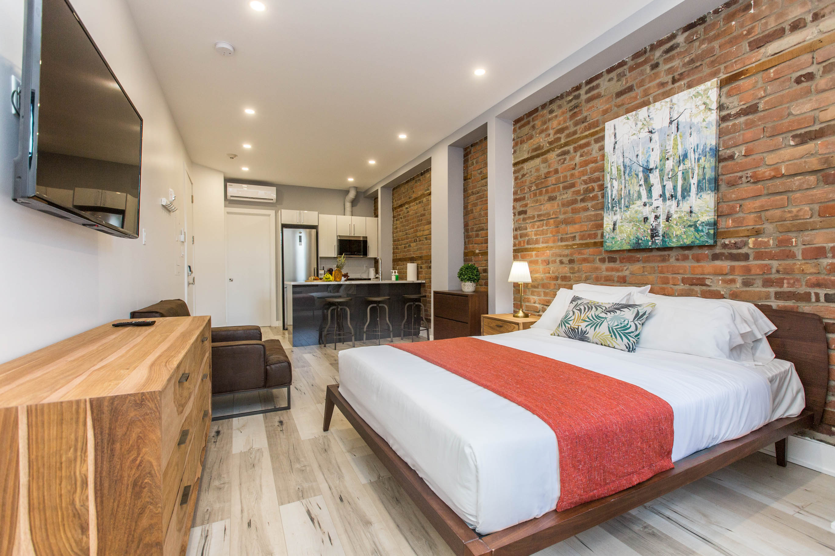 Luminous Lofts du Parc Lahaie Mile End - 304