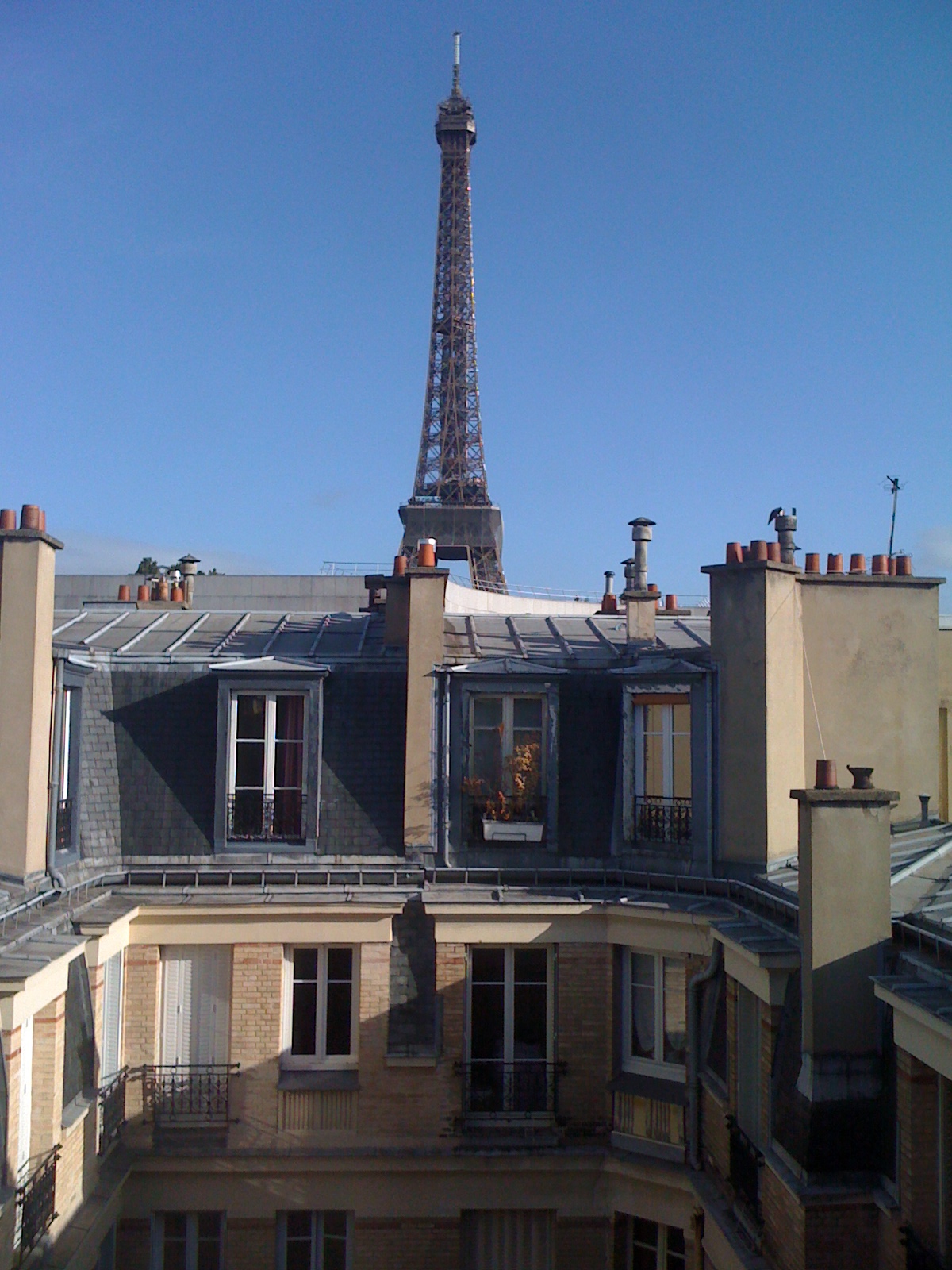 Lovely Studio Paris / Eiffel Tower AC in Vaugirard, Paris
