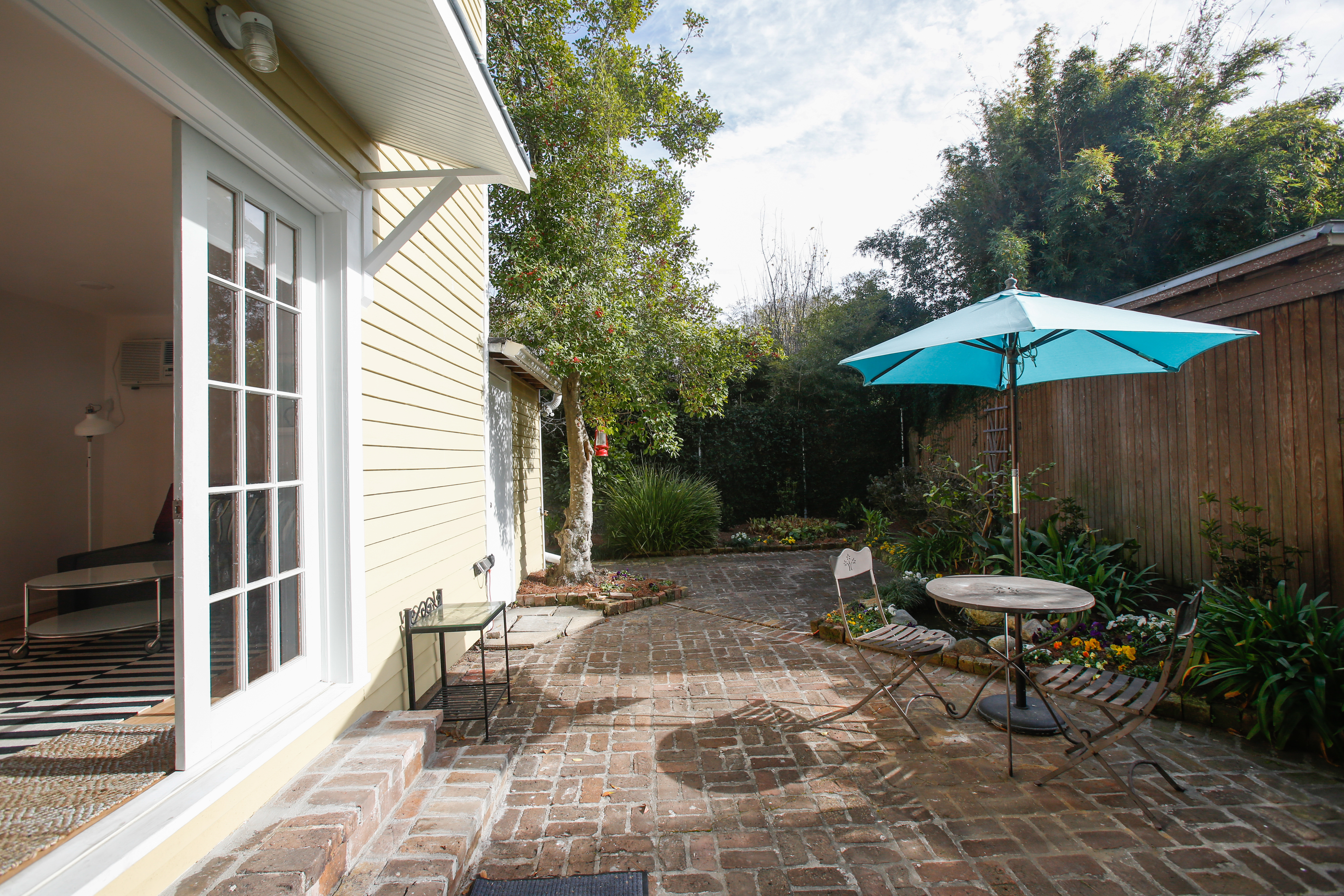 Patio Cottage near Audubon Park in Black Pearl, New Orleans