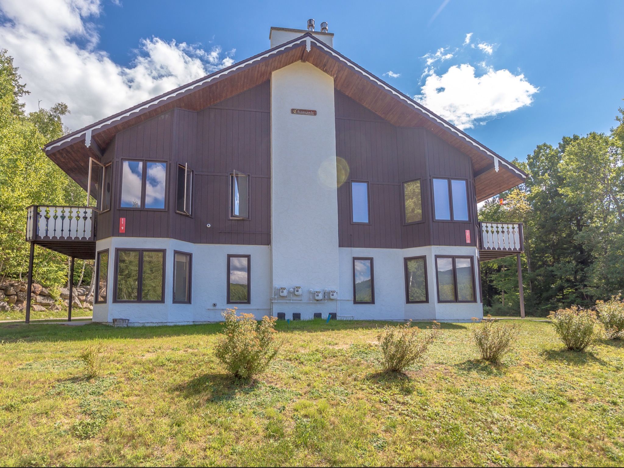 Charming condo in white mountains, near Story Land Houses for Rent in