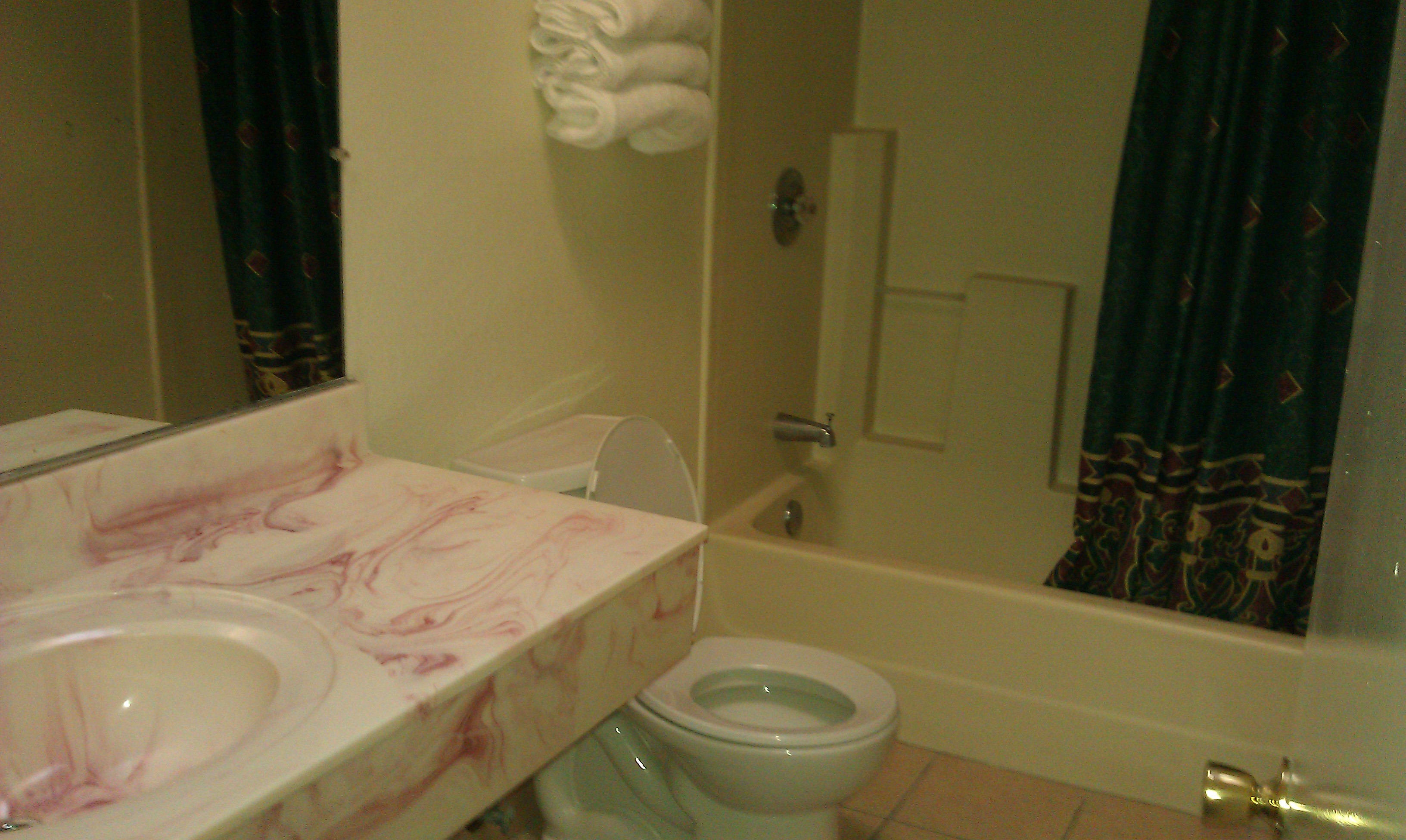 Motel Rm 2beds/micro/fridge/AC/wifi in Lynwood, Los Angeles