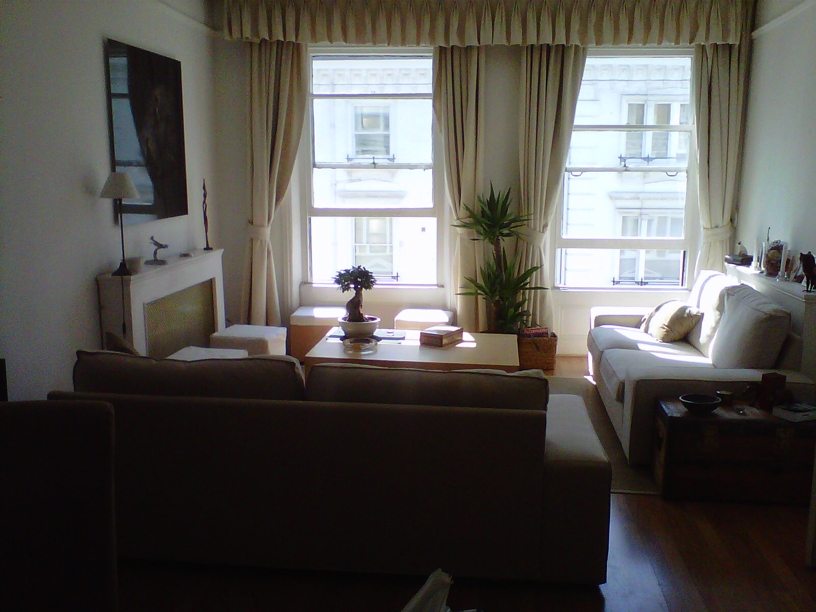 1 bedroom in a 2 bedroom flat in south kensington in Kensington and Chelsea, London