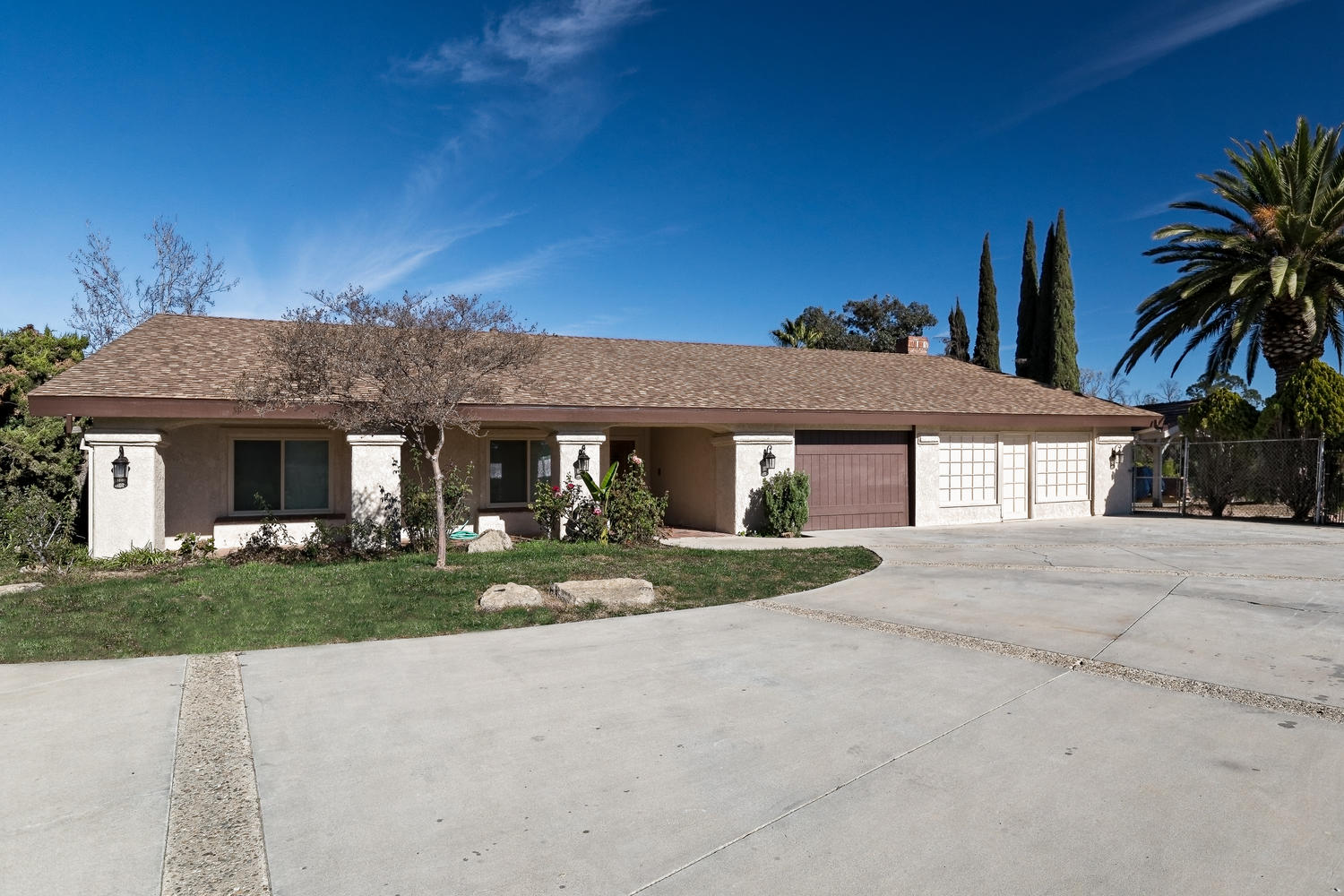 Supreme Somis Sanctuary Houses for Rent in Somis, California, United