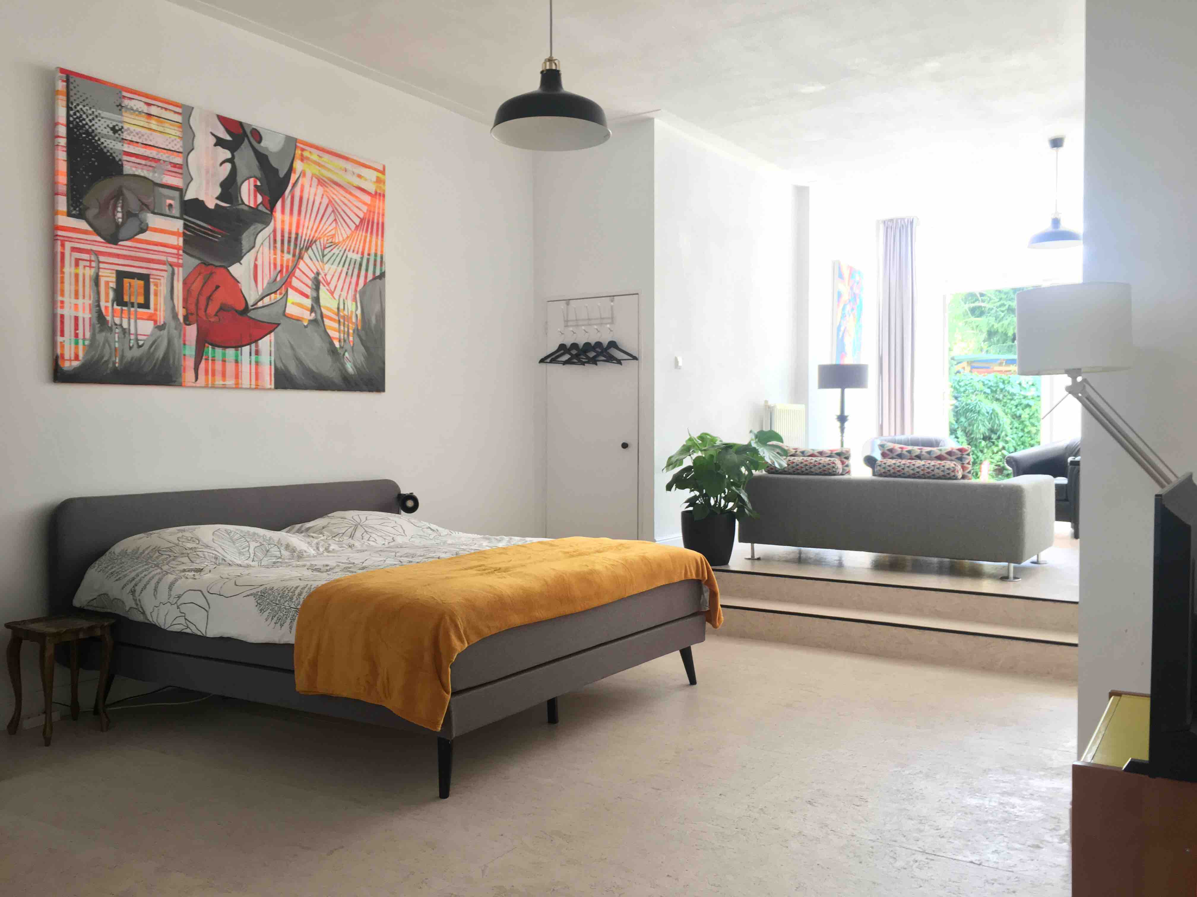 The Artist studio, 65m2, sunny garden & 2 bikes — Rotterdam stay