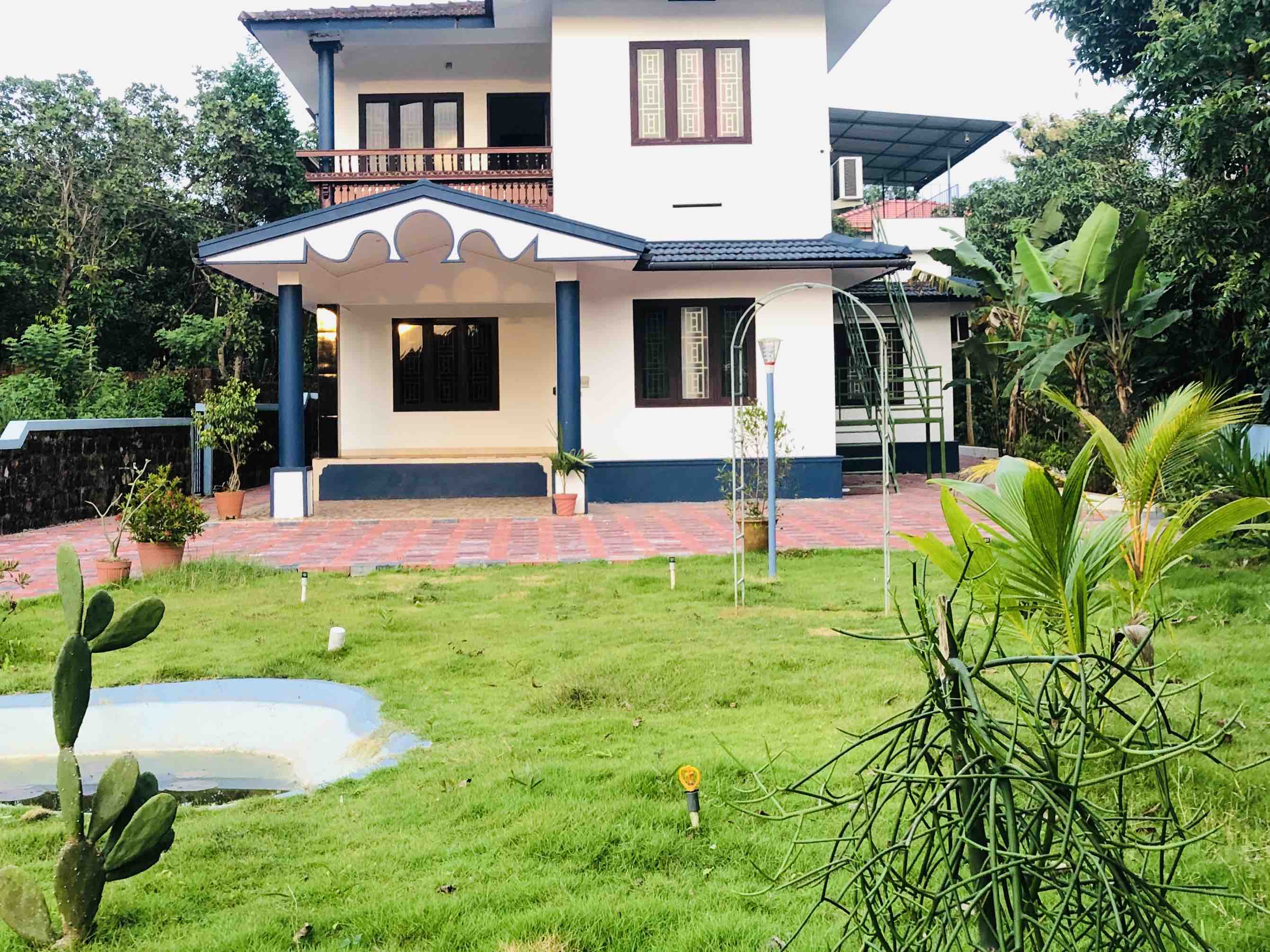 Quiet&Clean House in Kannur for your vacation.A/C Houses for Rent in