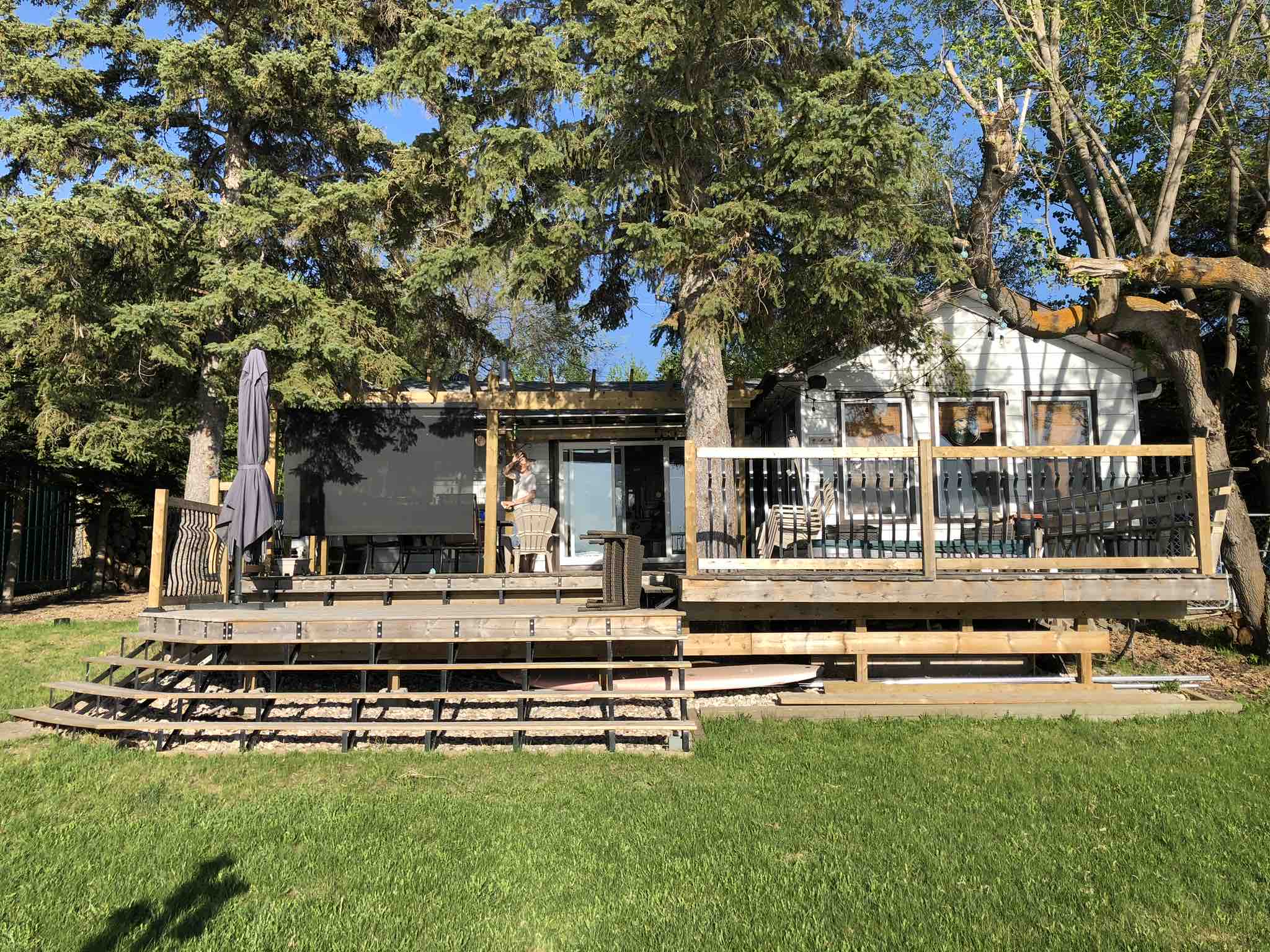 Lakefront cottage on beautiful Lake Isle. Cabins for Rent in Gainford