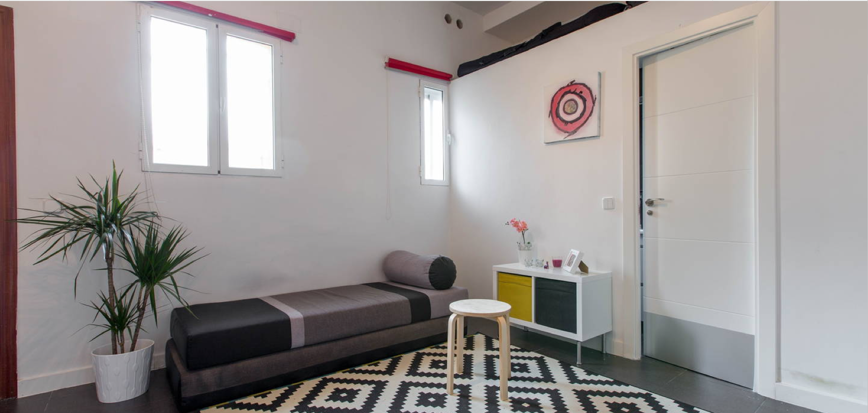 Apartment for 3, Embajadores-La Latina-Lavapies. in Embajadores, Madrid
