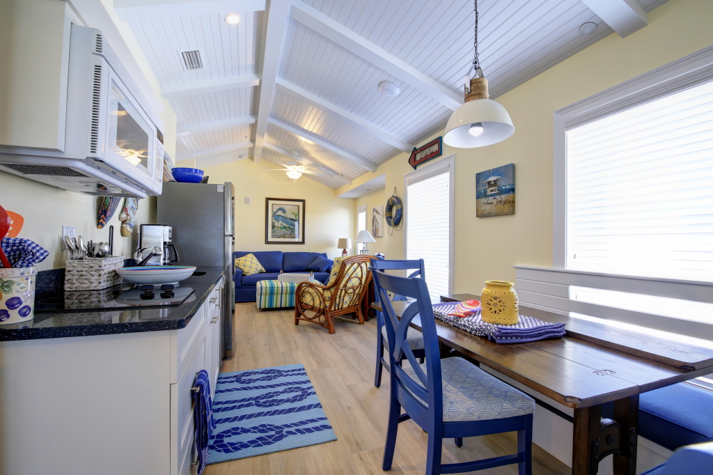 Windsong 3 Starry Starry Nights Apartments for Rent in Indian Shores