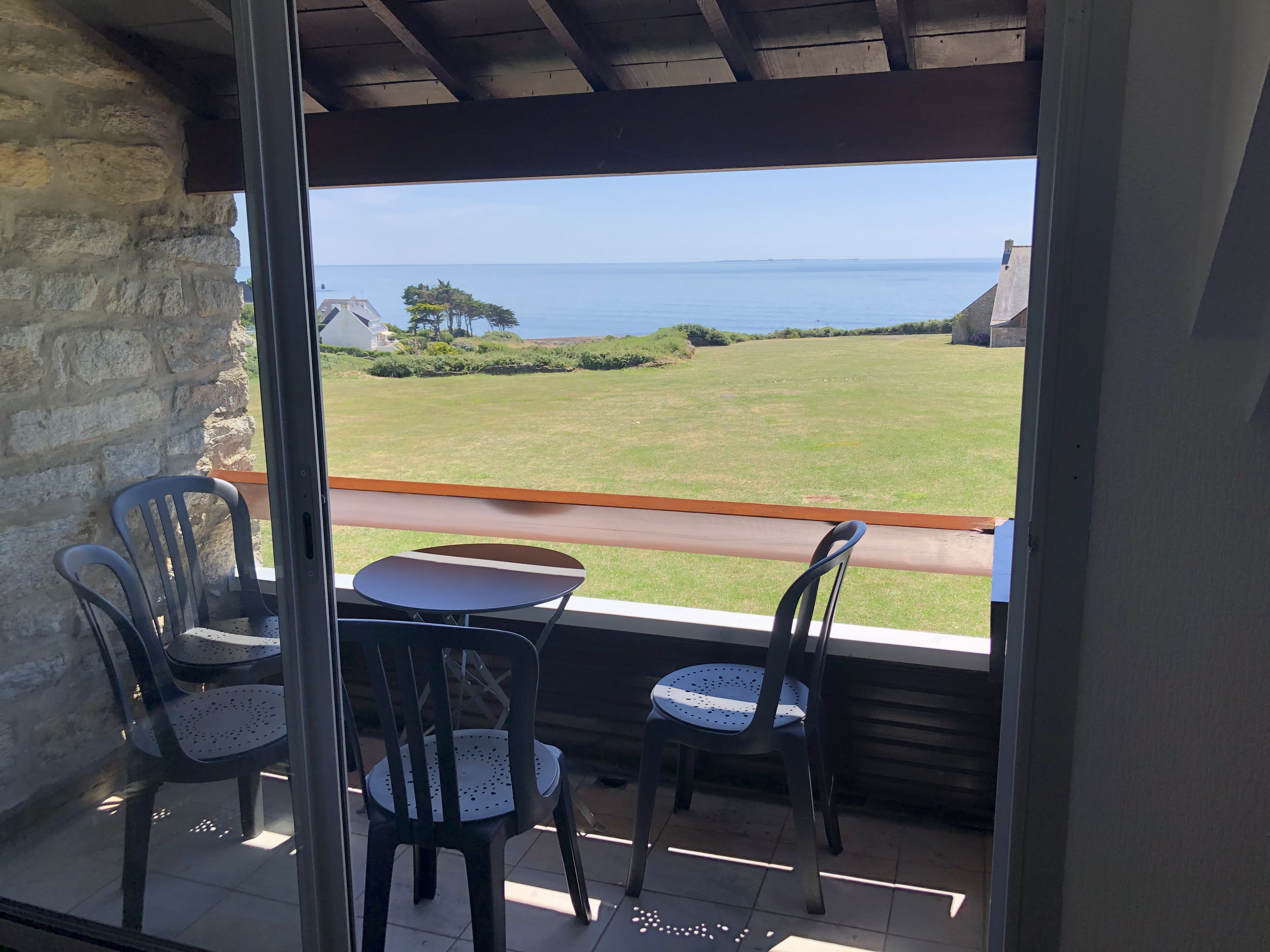 Saint-Gildas-de-Rhuys: Beautiful Ocean View Studio