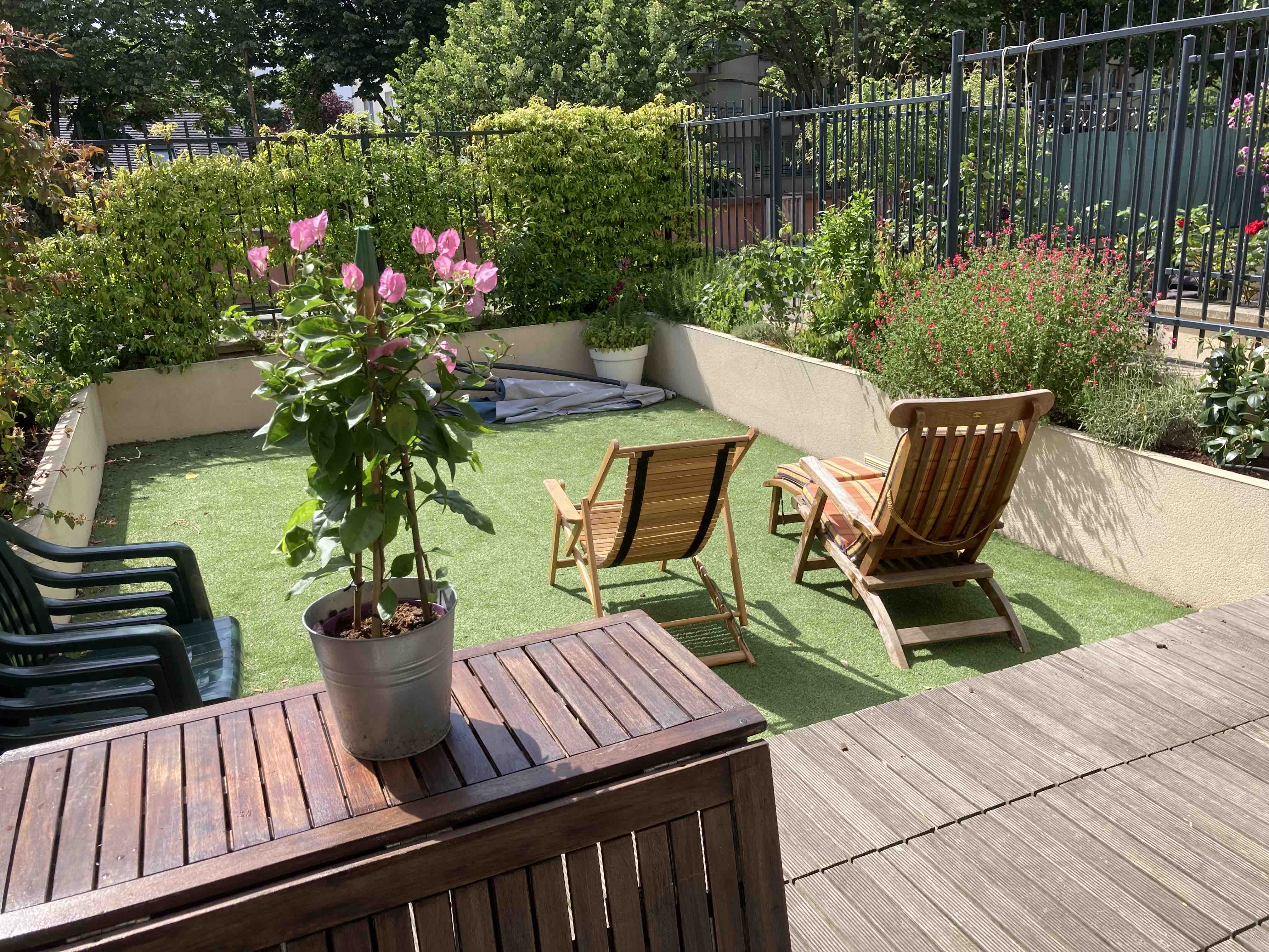 3 room loft on garden 4 km from PARIS + Parking