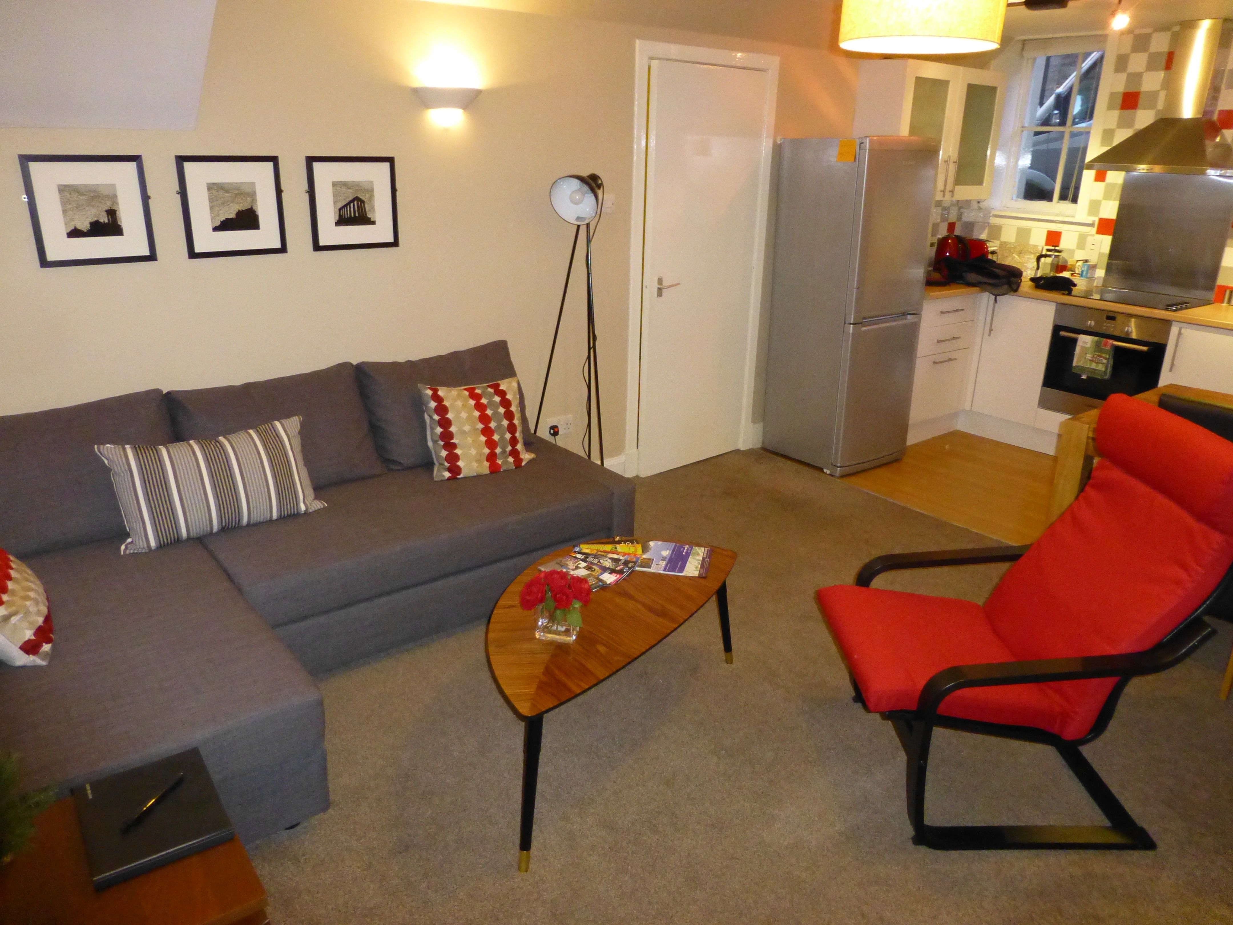 Charming retreat by Royal Mile in Old Town, Princes Street and Leith Street, Edinburgh