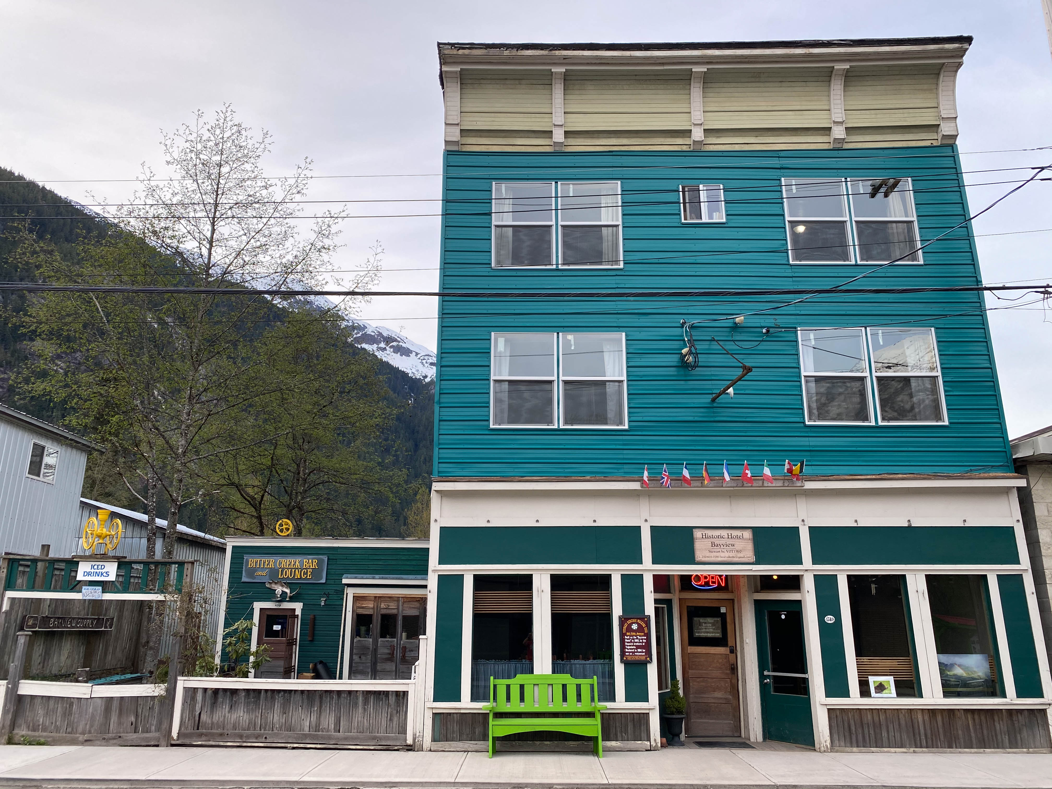 Historic Hotel Bayview Stewart, Canada Airbnb