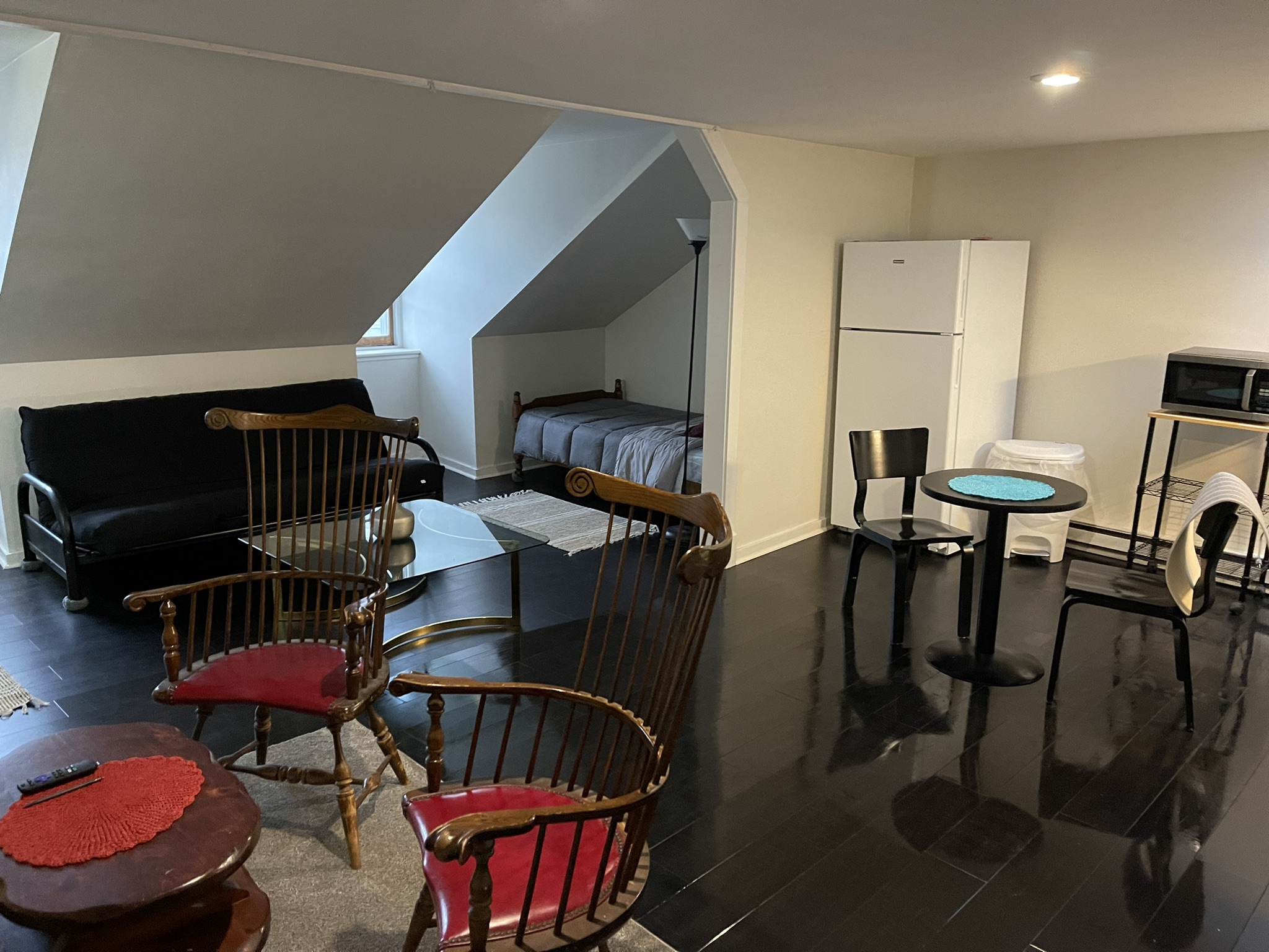 Secluded Studio Loft 3fl@ Historic Downtown Albany in SECOND WARD, Albany