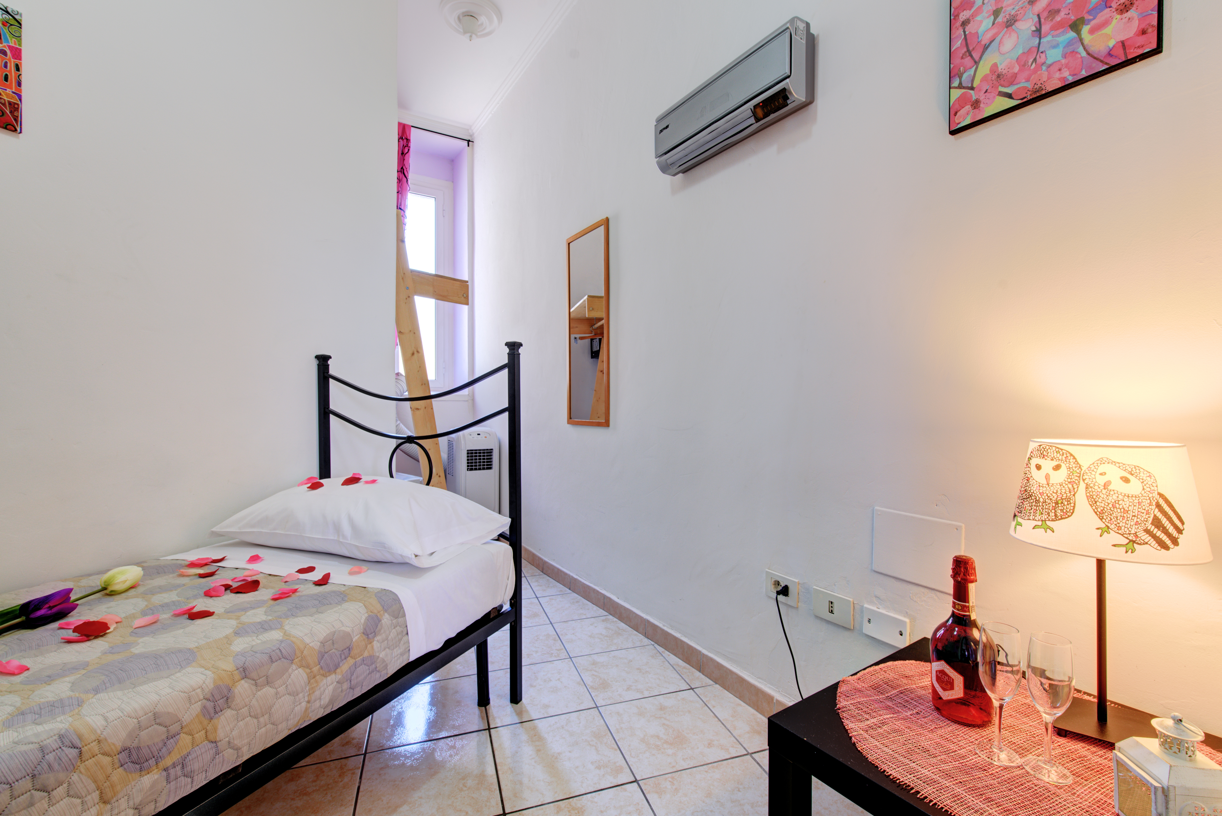 Termini station single room in I Centro Storico, Rome