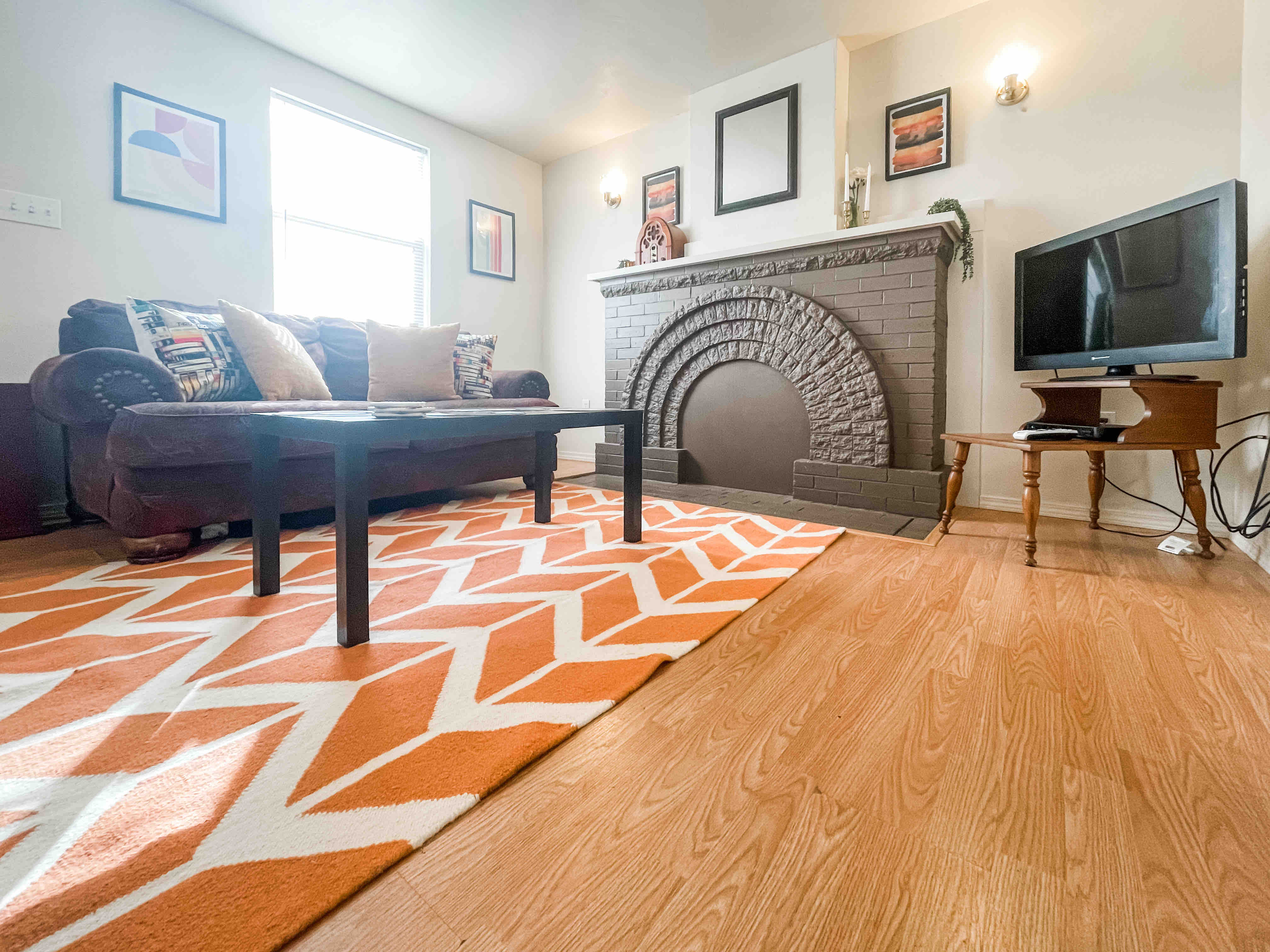 Céntrico apartamento temático con grabaciones retro - Airbnb