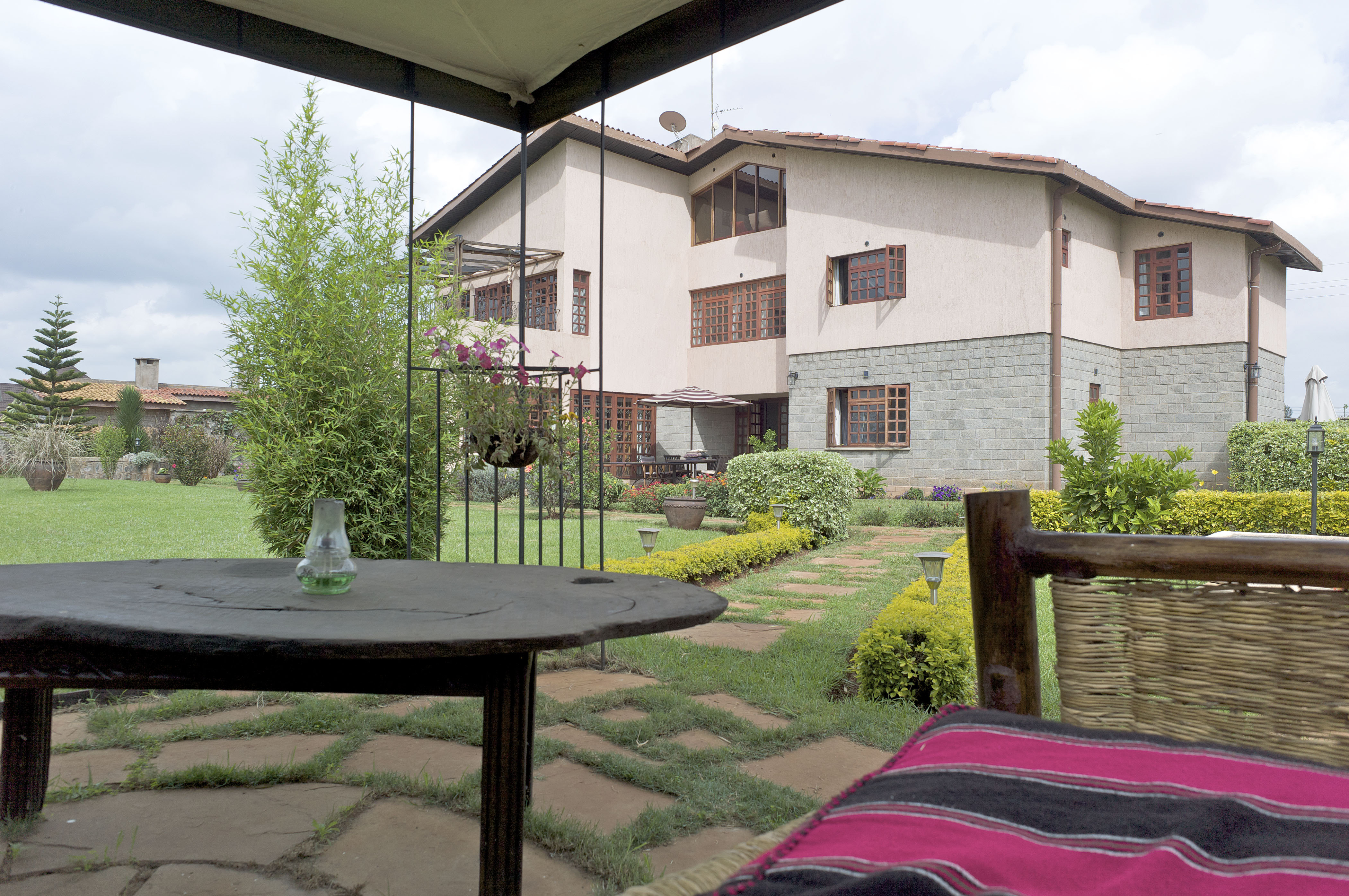 Serene & private 1 bed Studio, Karen β real-estate in Langata, Nairobi