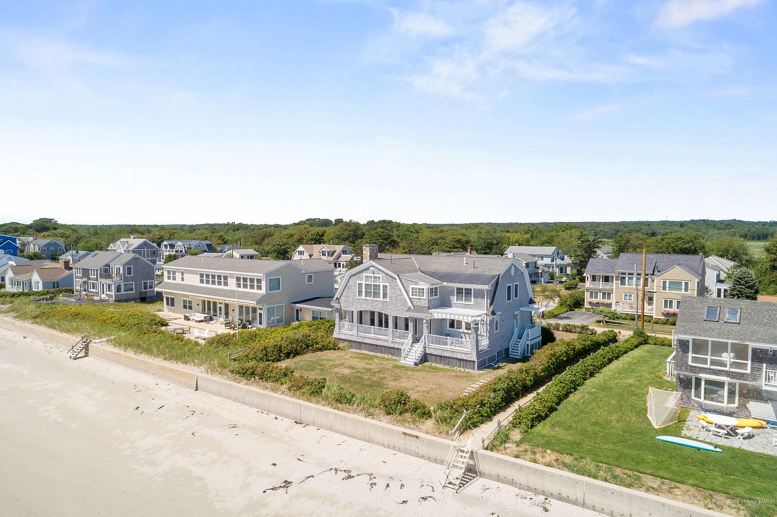 Drakes Island Beach Front Breathtaking Property ! Houses for Rent in