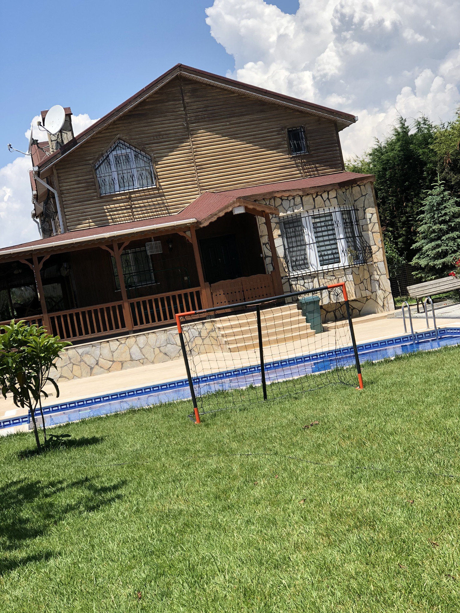 İstanbul Silivri/Selimpaşa Müstakil Havuzlu Villa Silivri şehrinde