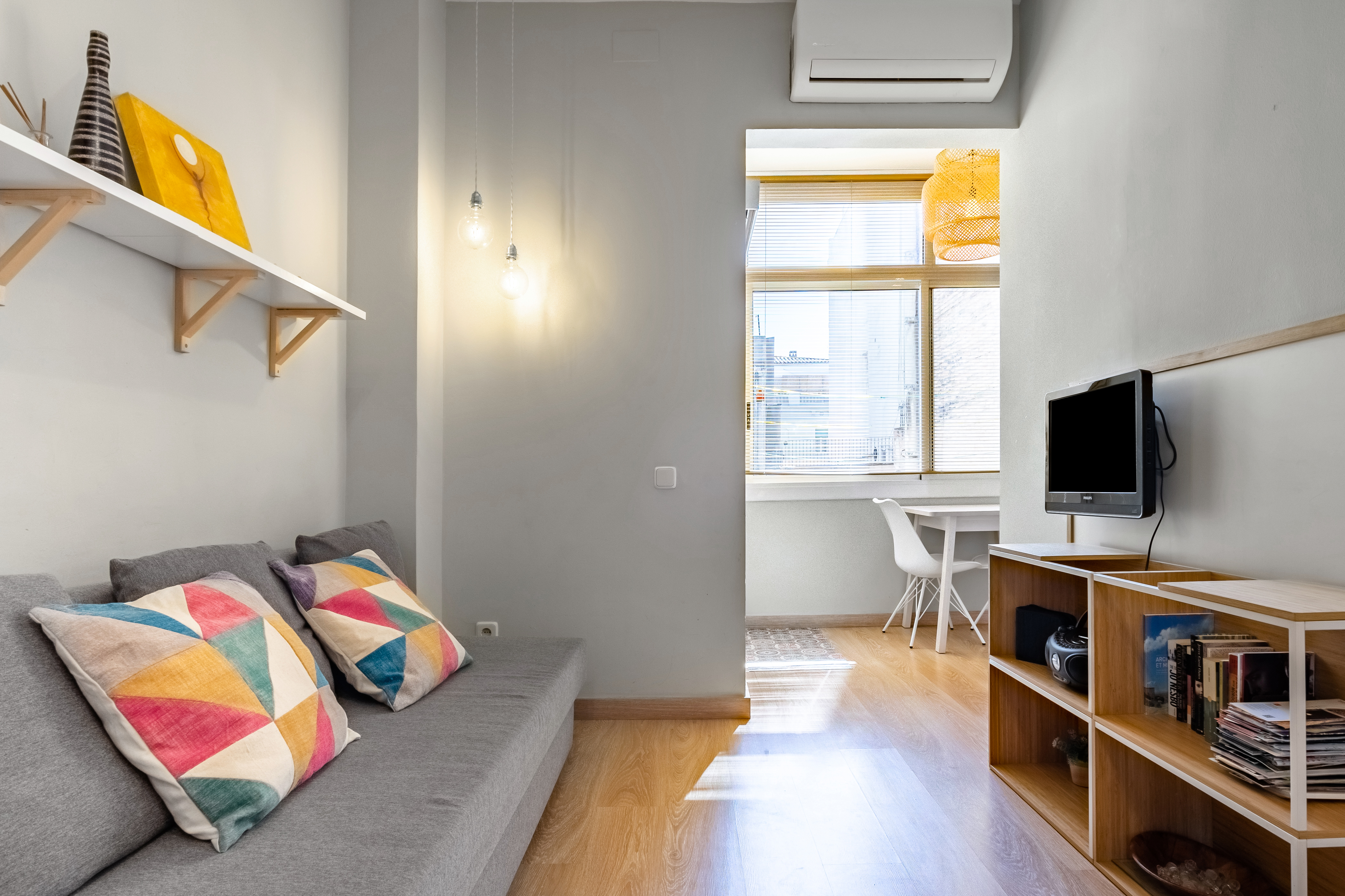 Cosy and modern apartment in Gracia