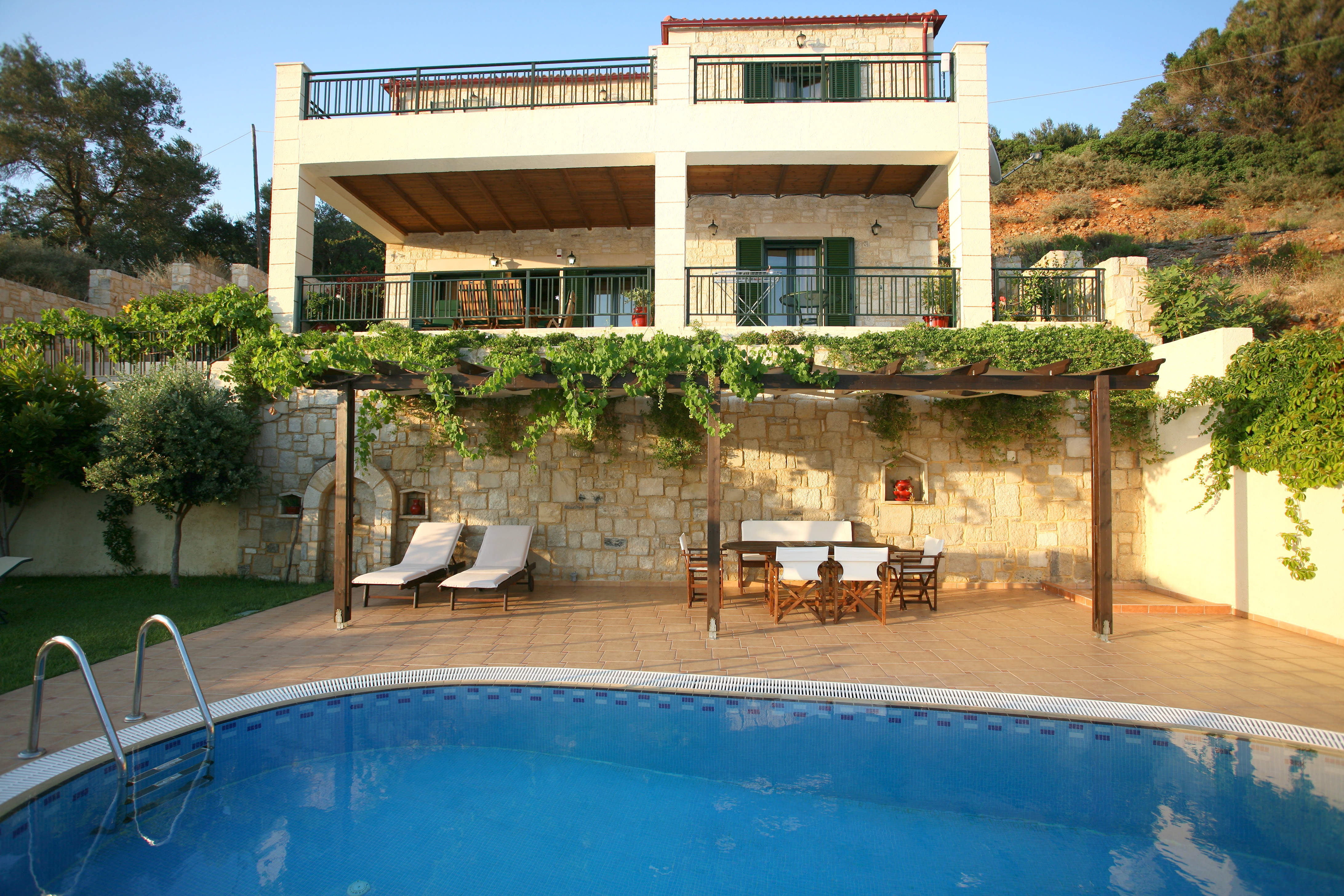 Antonia a luxury villa with pool in Κισσάμου, Crete
