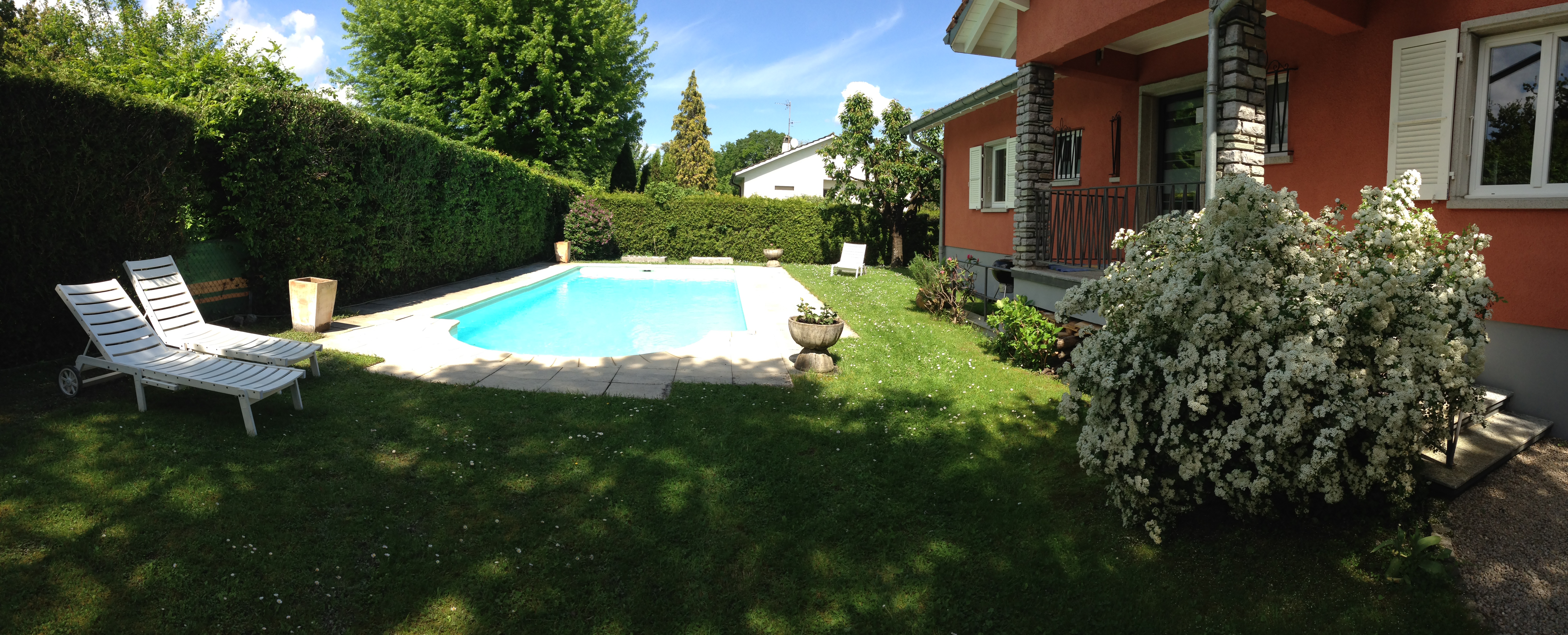 Beautiful Villa (private pool) nearby Geneva Lake in Genthod, Geneva