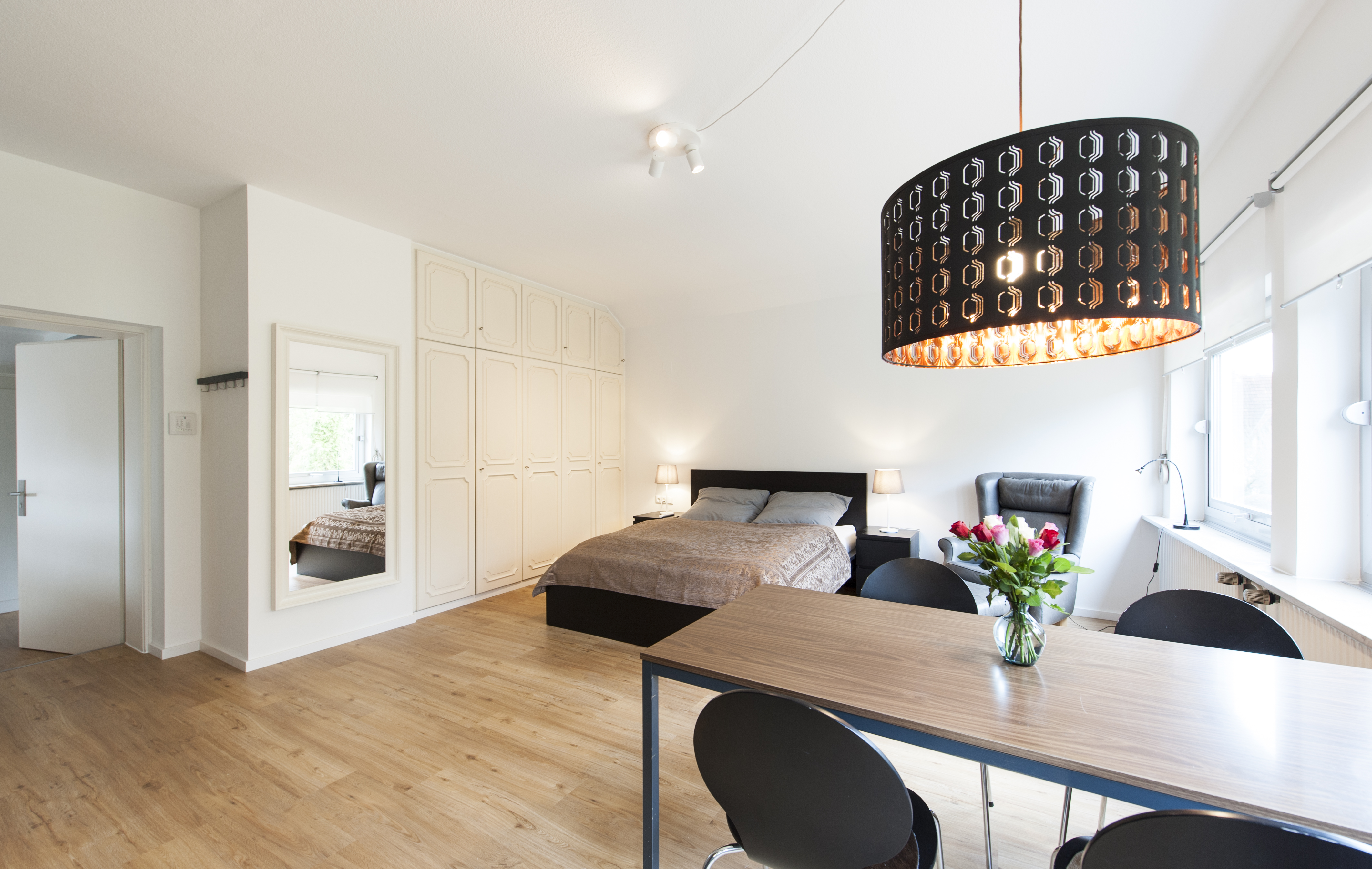 Stylish 1-room apartment overlooking the countryside