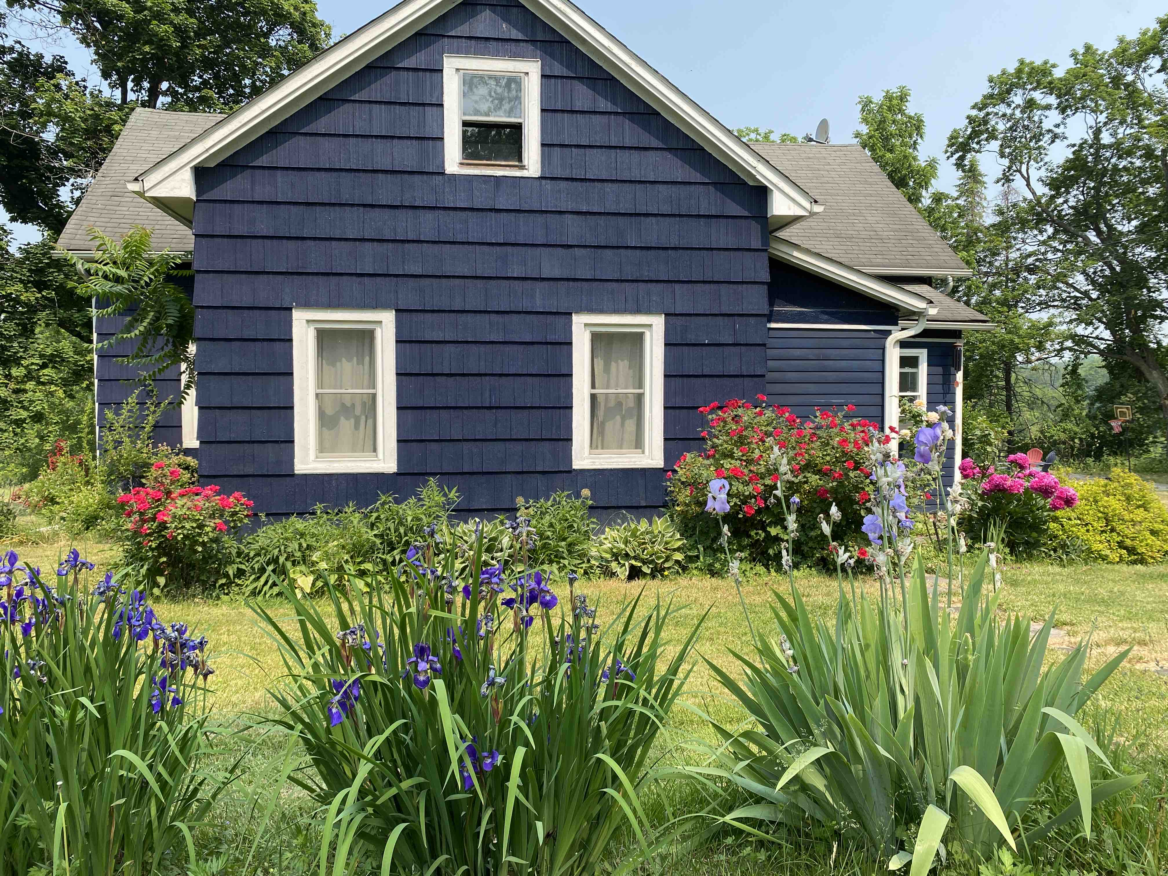 Blooms Corners Cottage