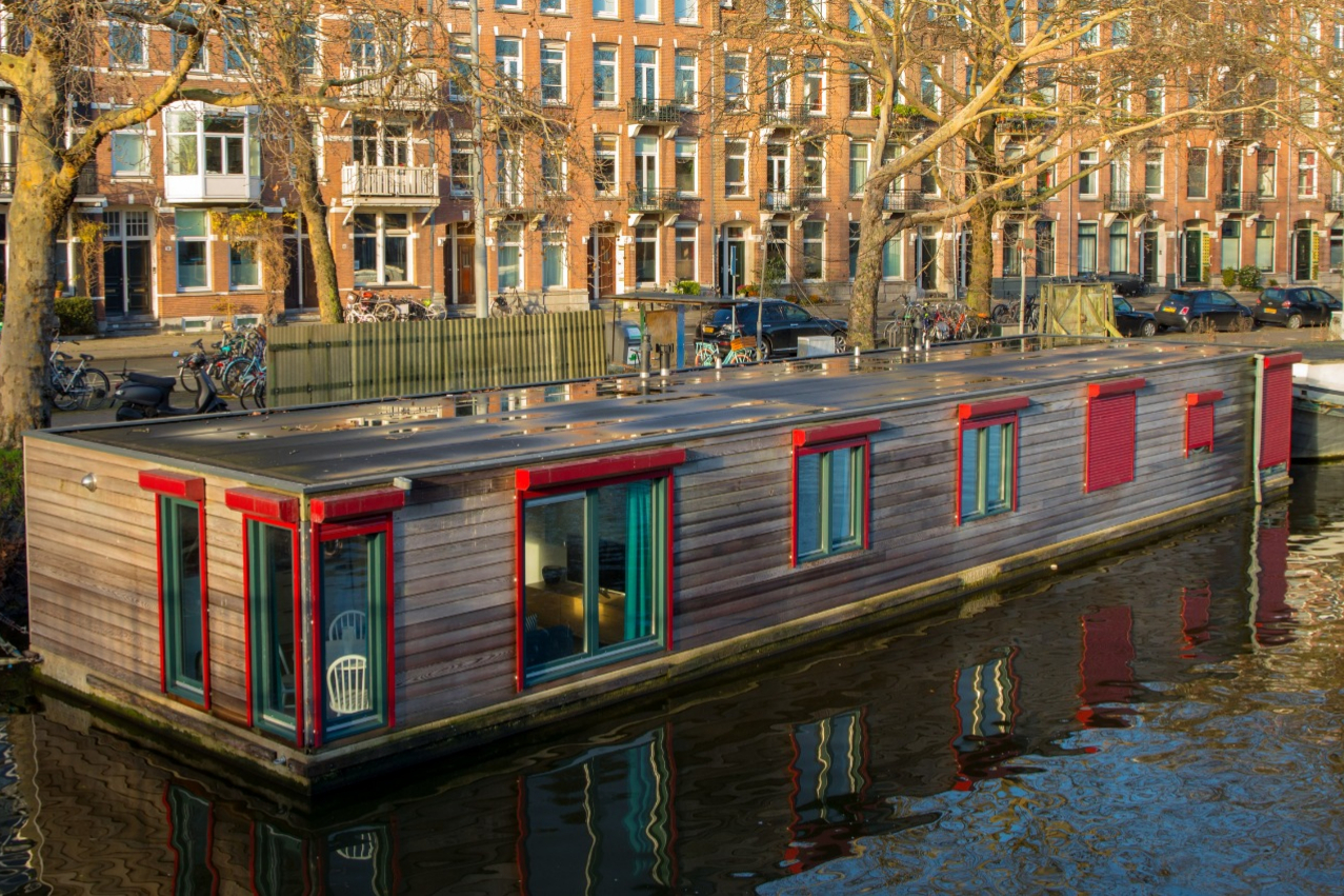 Great Houseboat in Amsterdam Centrum — Amsterdam stay