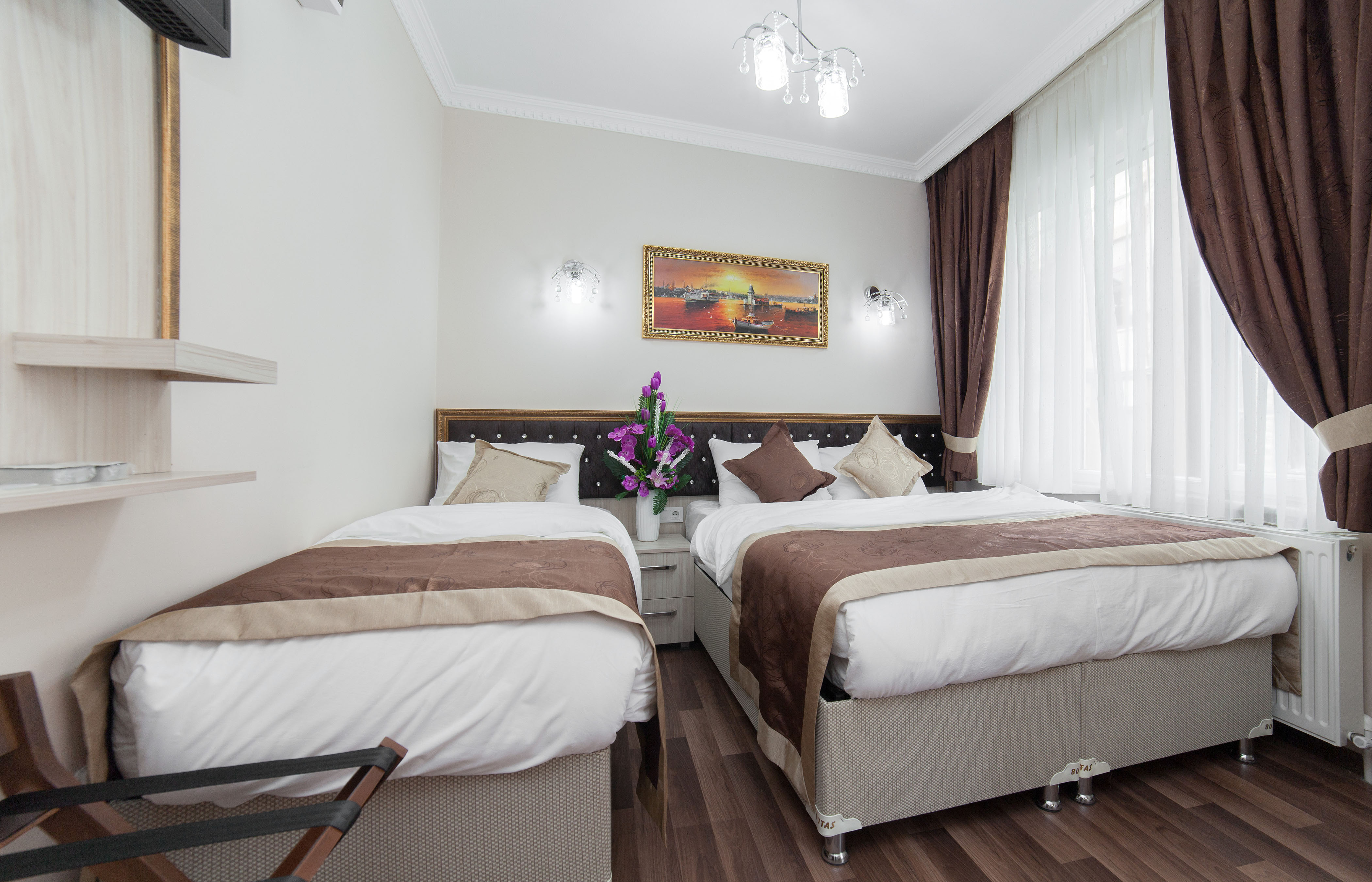 Studio Apartments in Old town 2