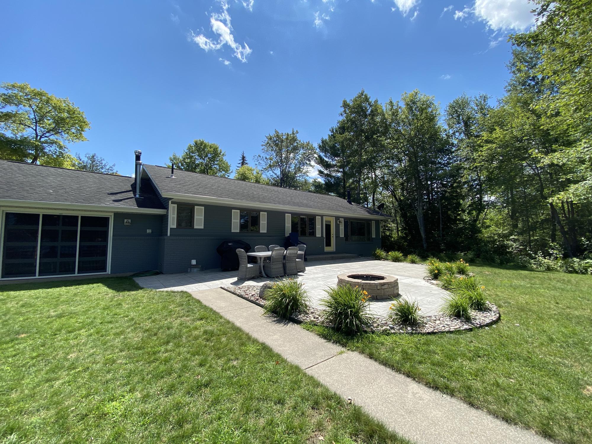 Cute lake house on West Twin Lake Houses for Rent in Lewiston