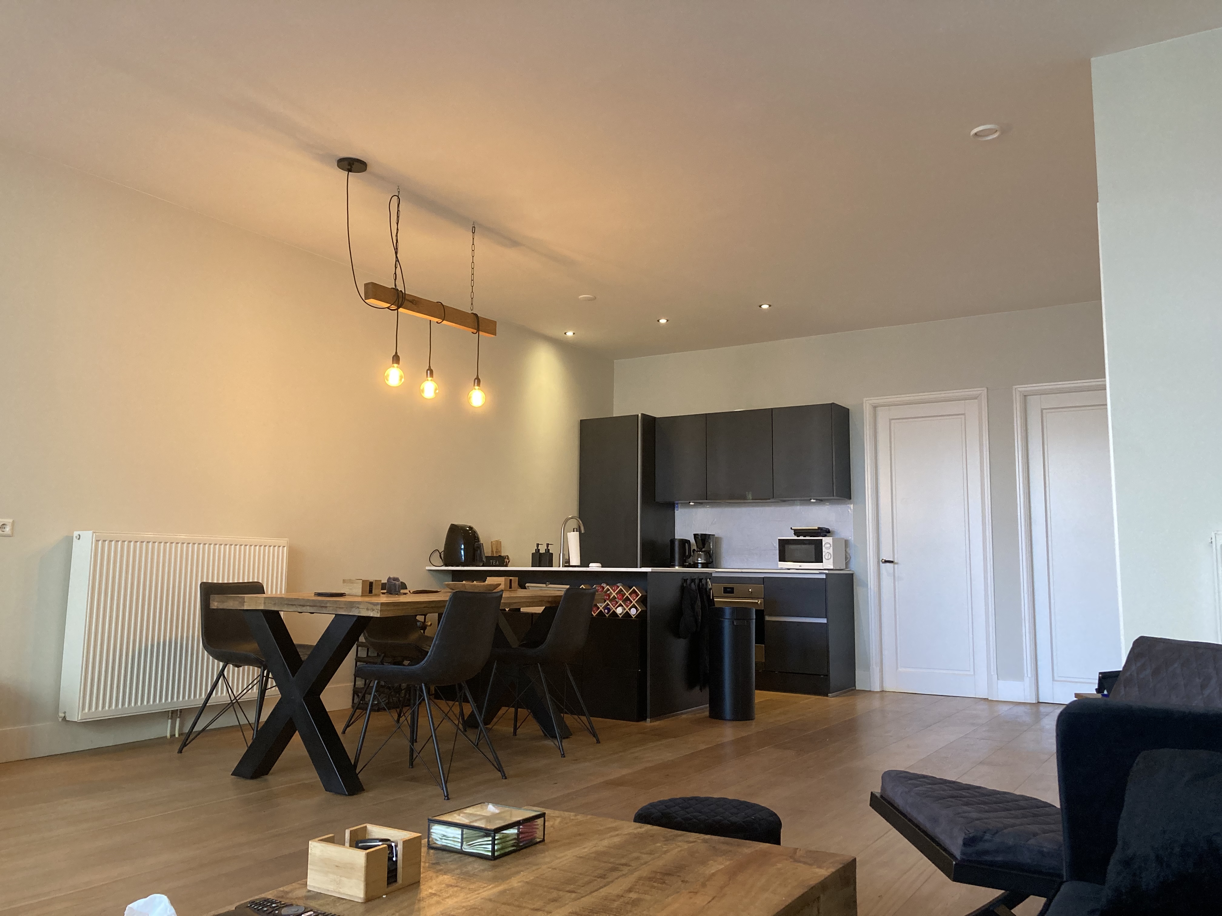 Beautiful  90m2 city center apartment — The Hague stay